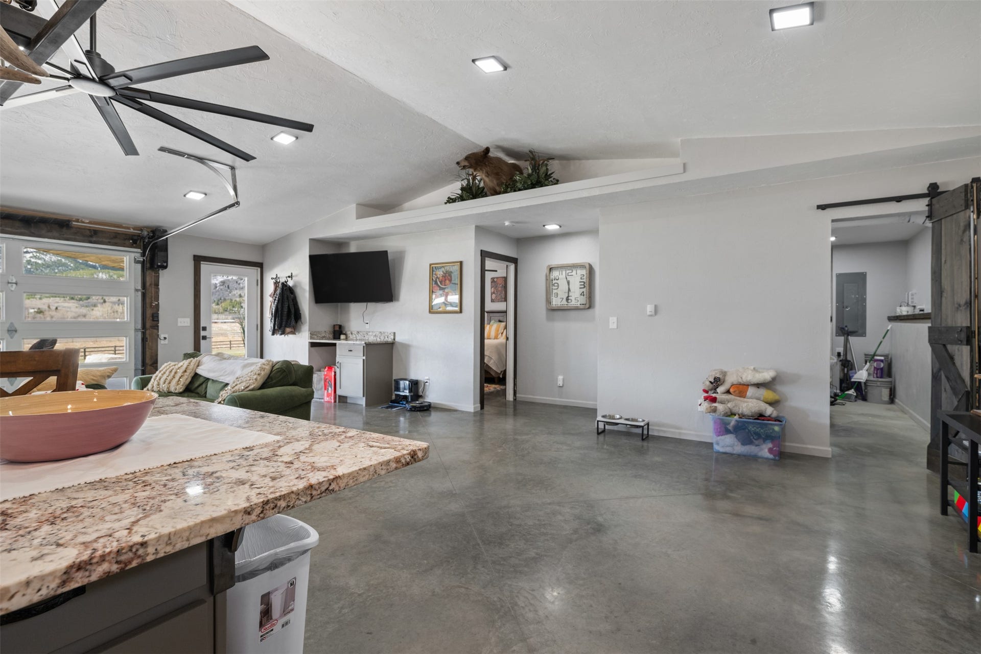 3015 N Cable Road, Anaconda, MT 59711