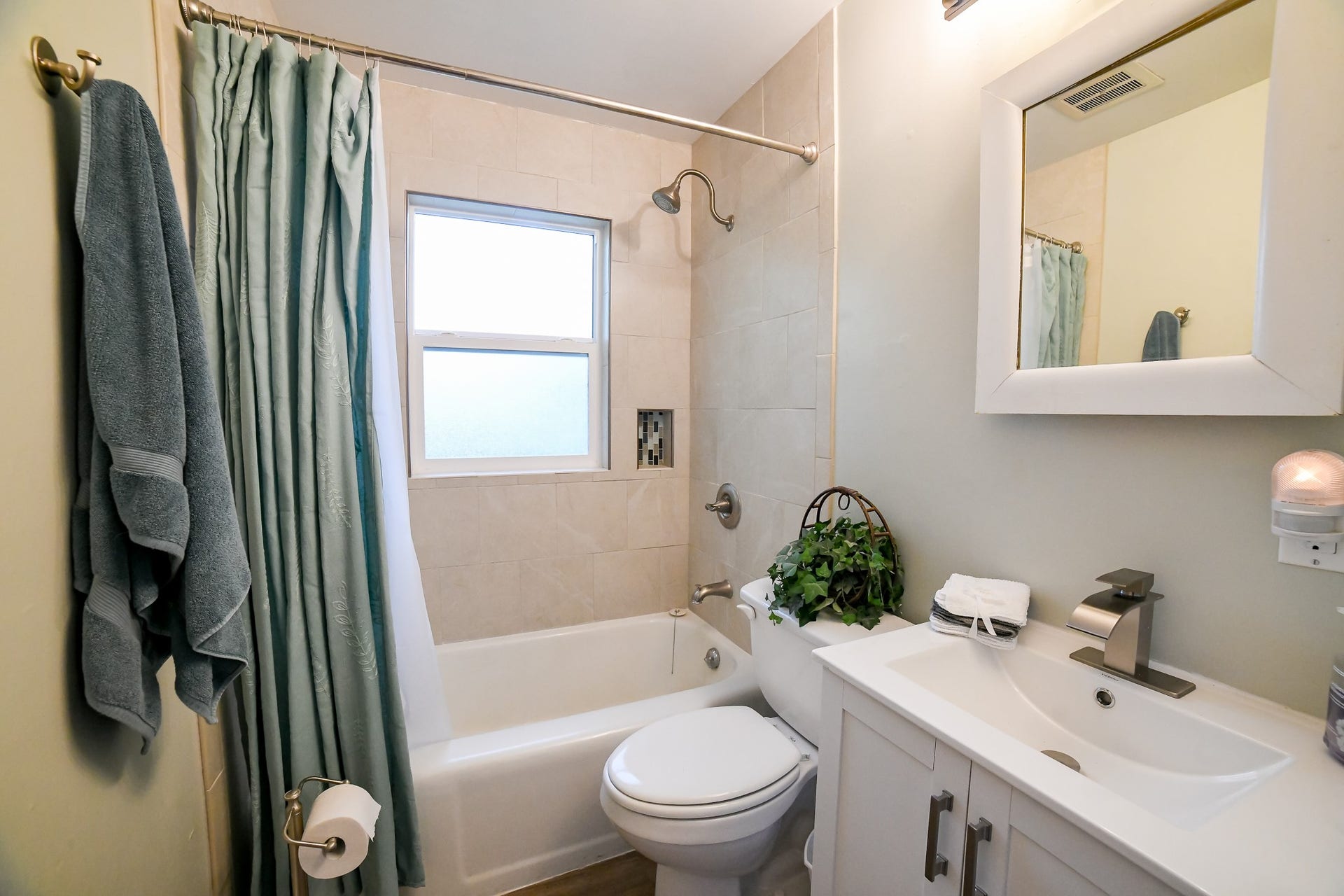 3500 1st Avenue S, Great Falls, MT 59401 3500 1st Avenue S, Great Falls, MT 59401