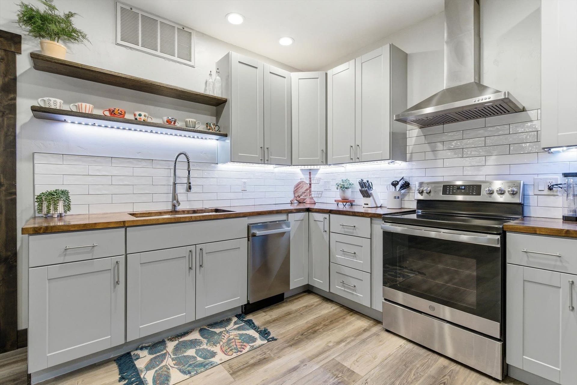 459 Electric Avenue, #K, Bigfork, MT 59911 459 Electric Avenue, #K, Bigfork, MT 59911