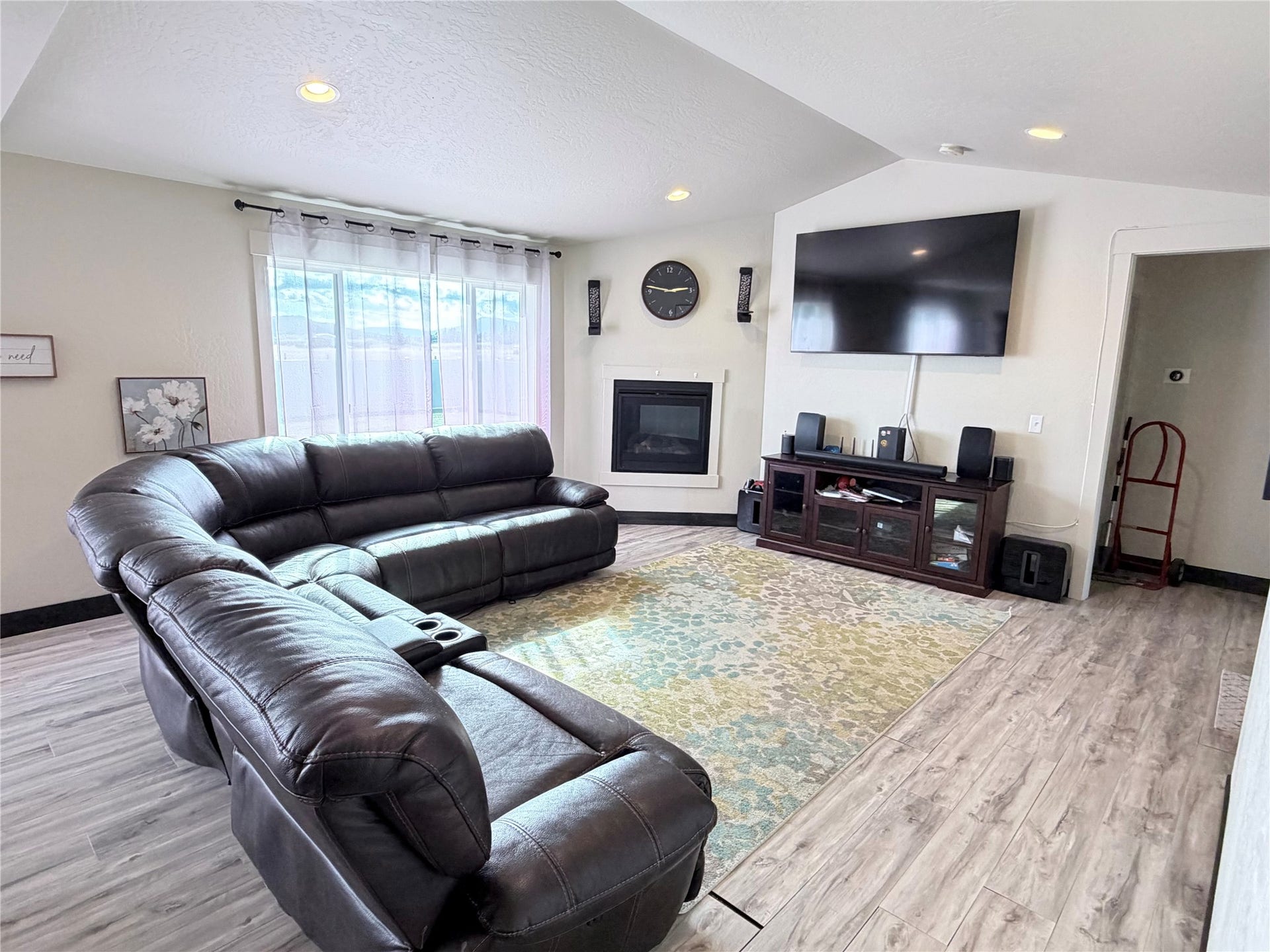 1256 Morning Eagle Drive, Kalispell, MT 59901 Living Room