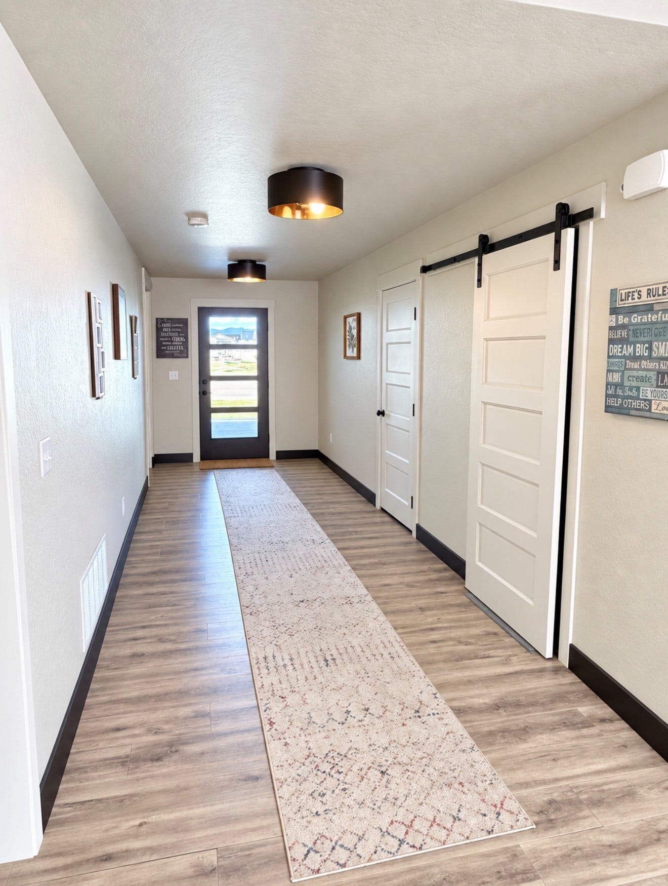 1256 Morning Eagle Drive, Kalispell, MT 59901 Entryway