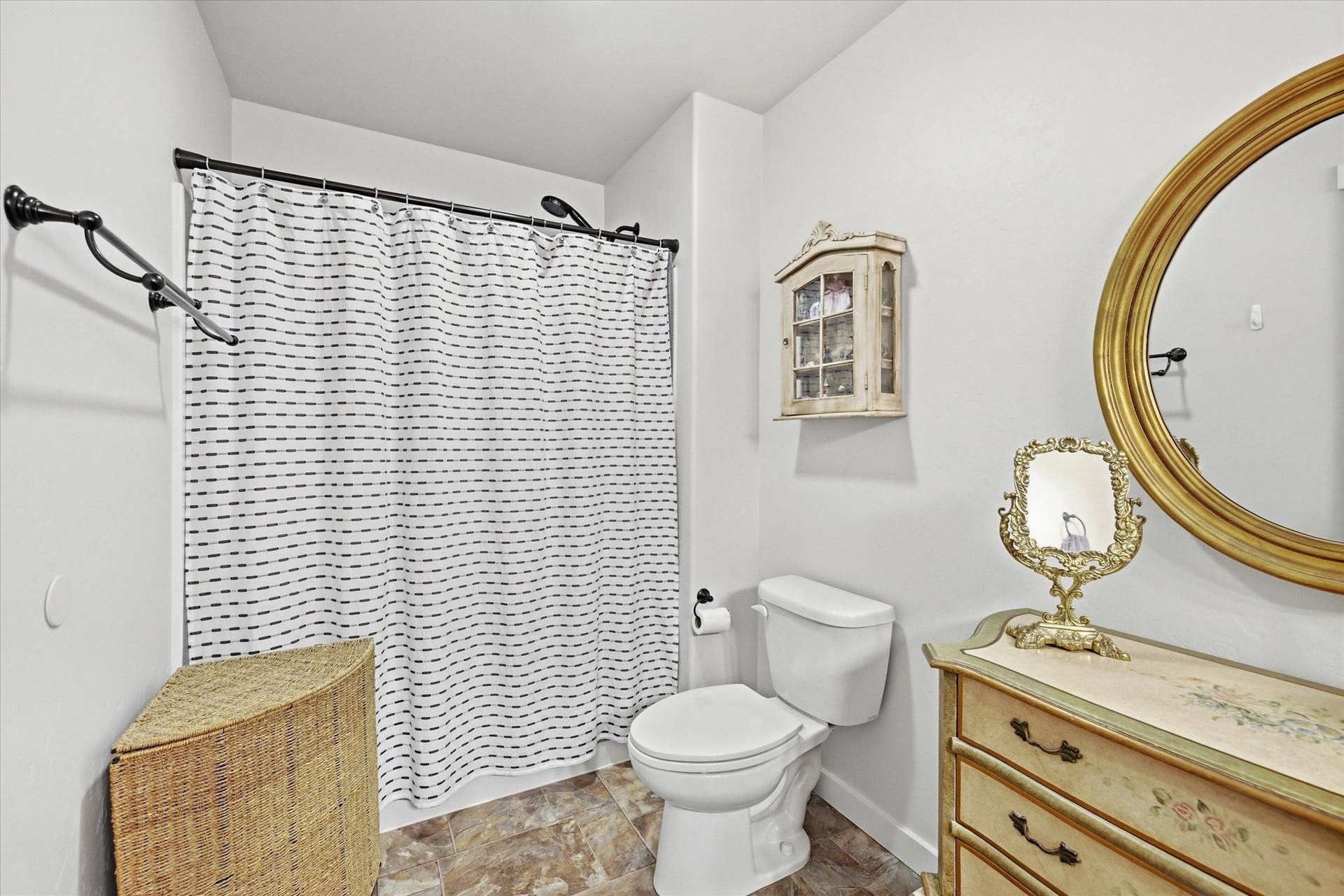1012 Clark Fork Drive, Kalispell, MT 59901 Master Bath