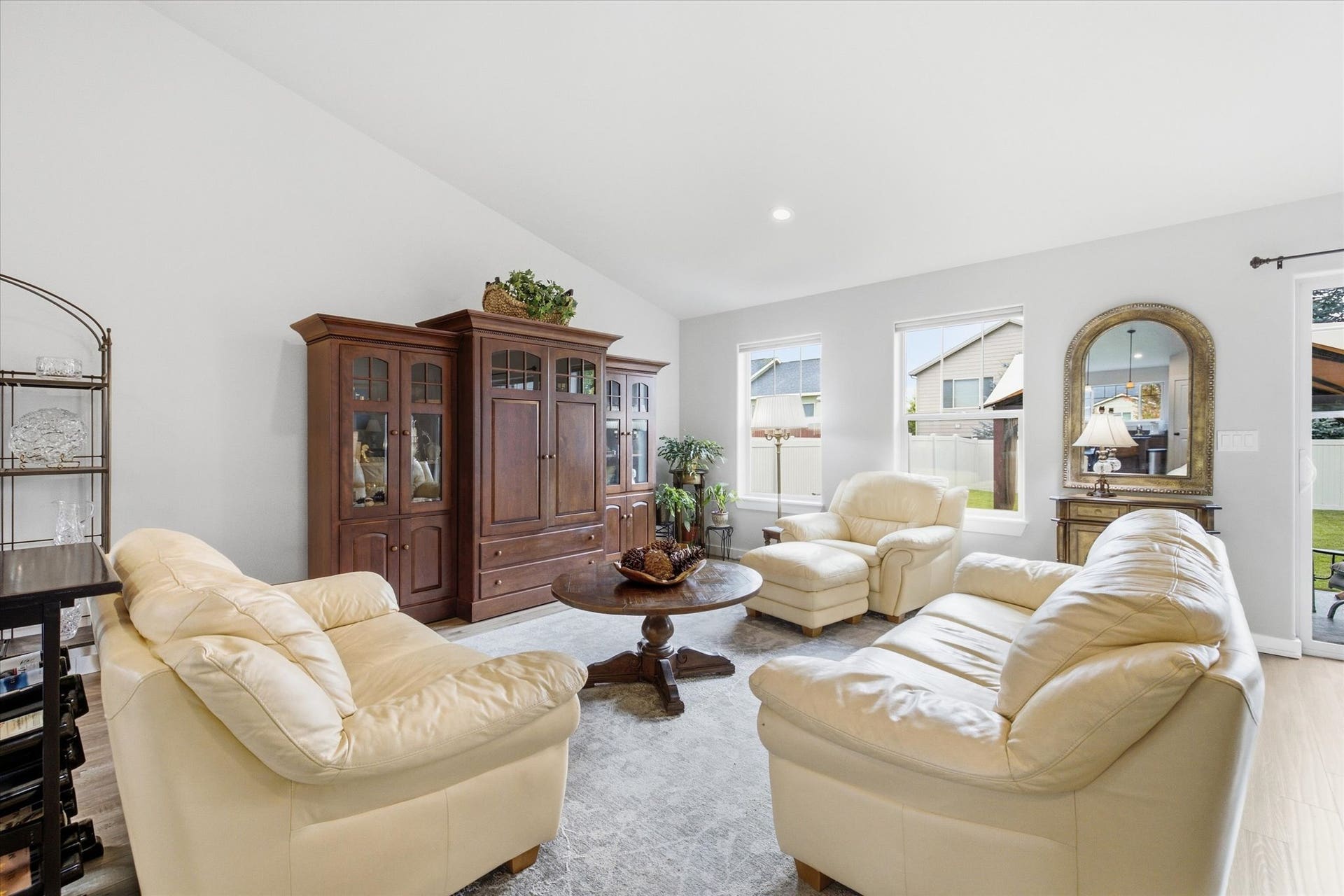 1012 Clark Fork Drive, Kalispell, MT 59901 1012 Clark Fork Drive, Kalispell, MT 59901