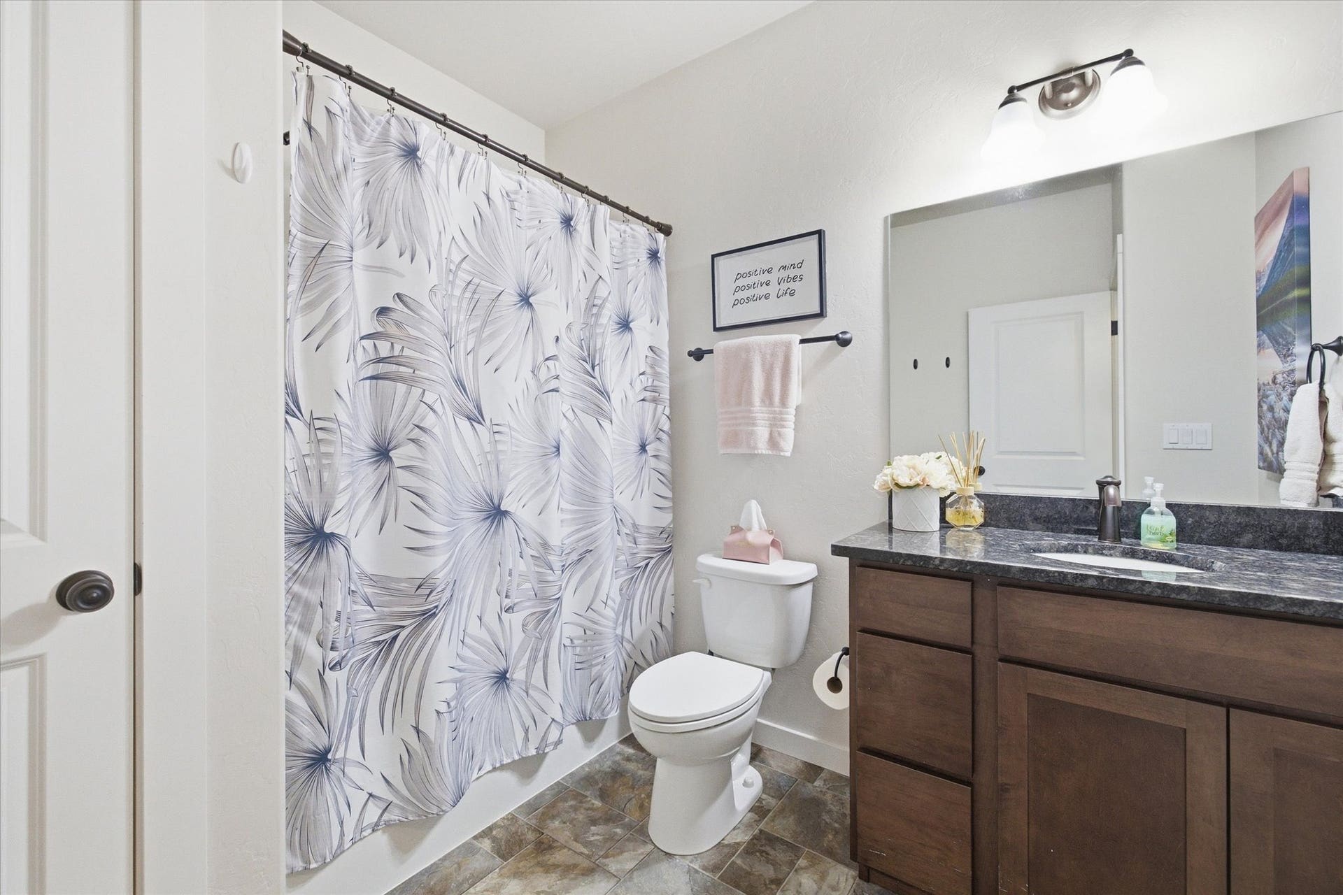 1012 Clark Fork Drive, Kalispell, MT 59901 Bathroom 2