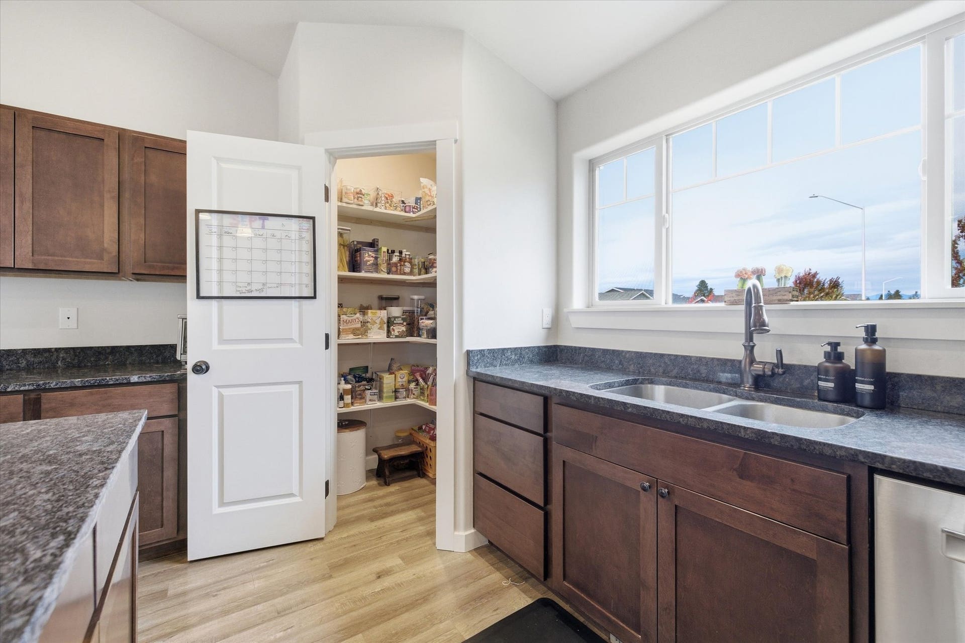 1012 Clark Fork Drive, Kalispell, MT 59901 1012 Clark Fork Drive, Kalispell, MT 59901
