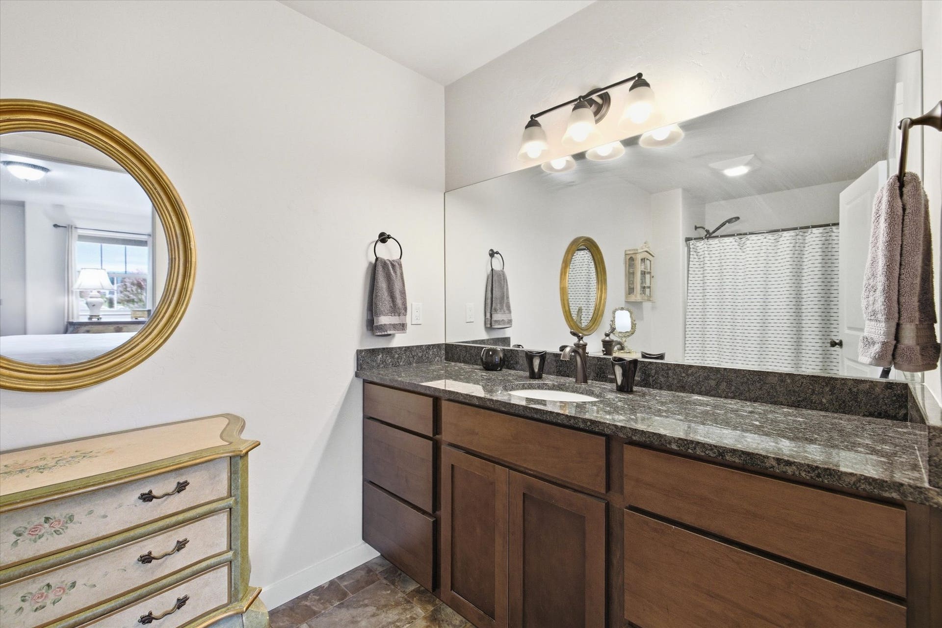 1012 Clark Fork Drive, Kalispell, MT 59901 Master Bath