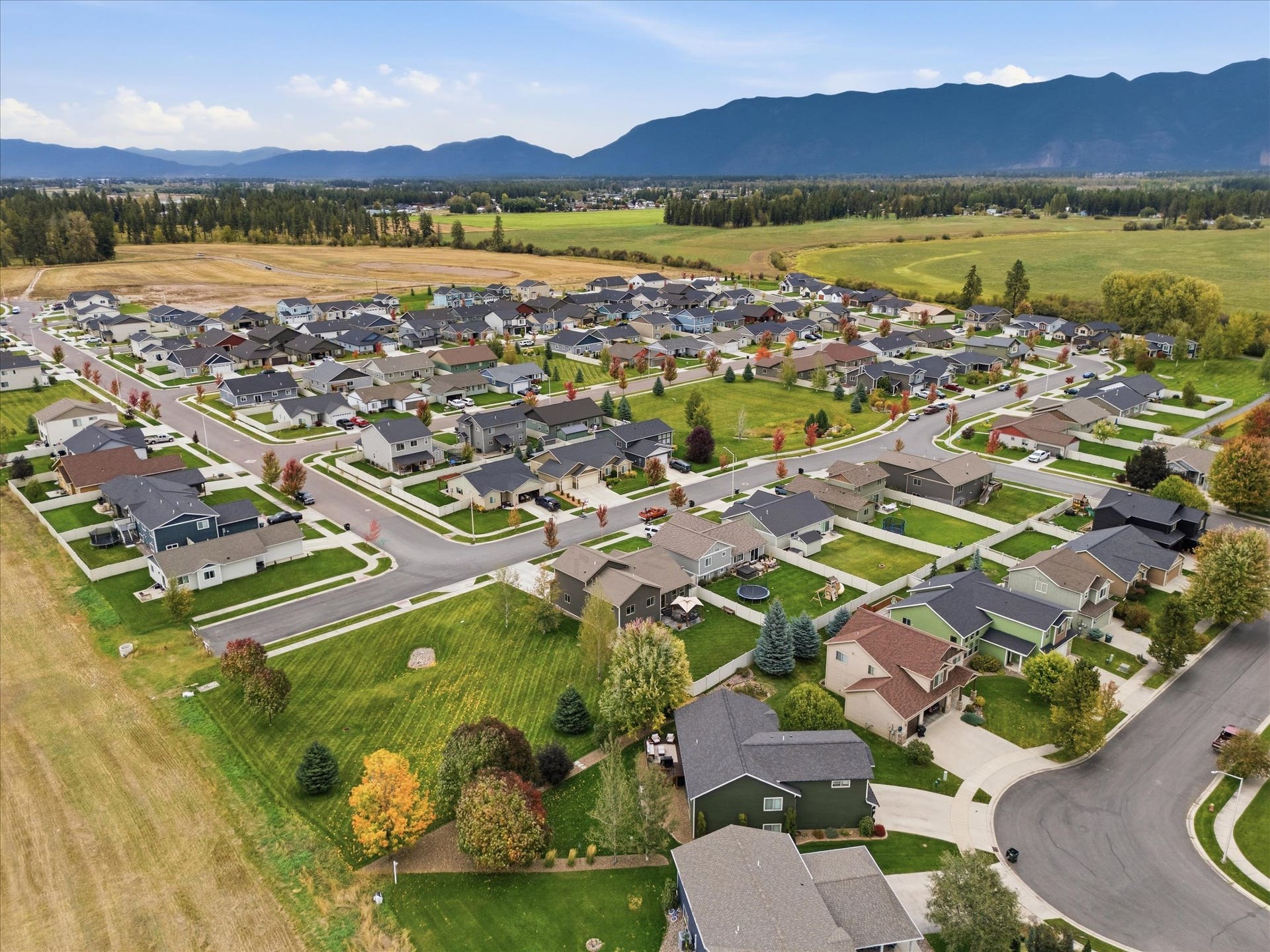 1012 Clark Fork Drive, Kalispell, MT 59901 1012 Clark Fork Drive, Kalispell, MT 59901