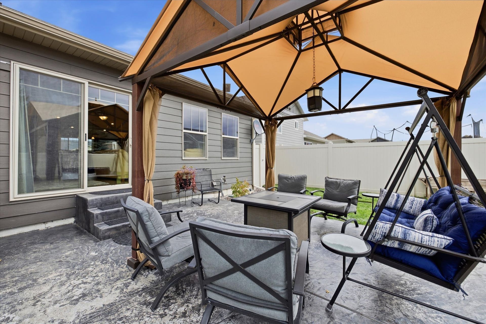 1012 Clark Fork Drive, Kalispell, MT 59901 Gazebo
