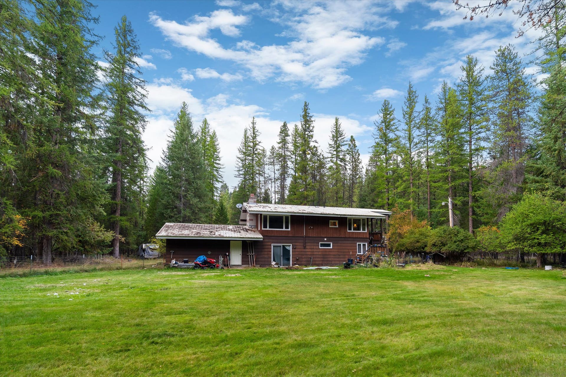 841 Reserve Road, Libby, MT 59923 841 Reserve Road, Libby, MT 59923
