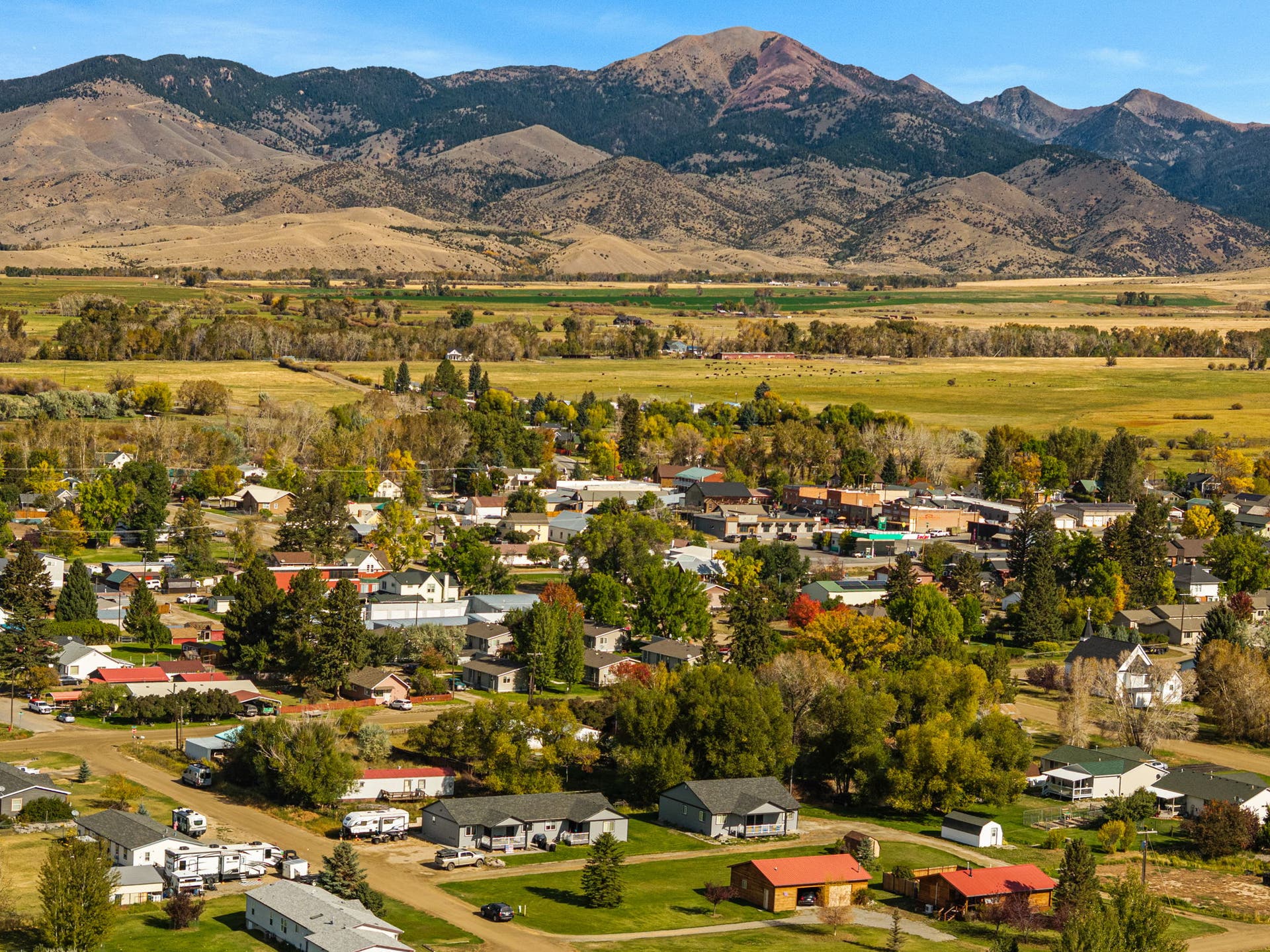 305 Boundary Street, Sheridan, MT 59749