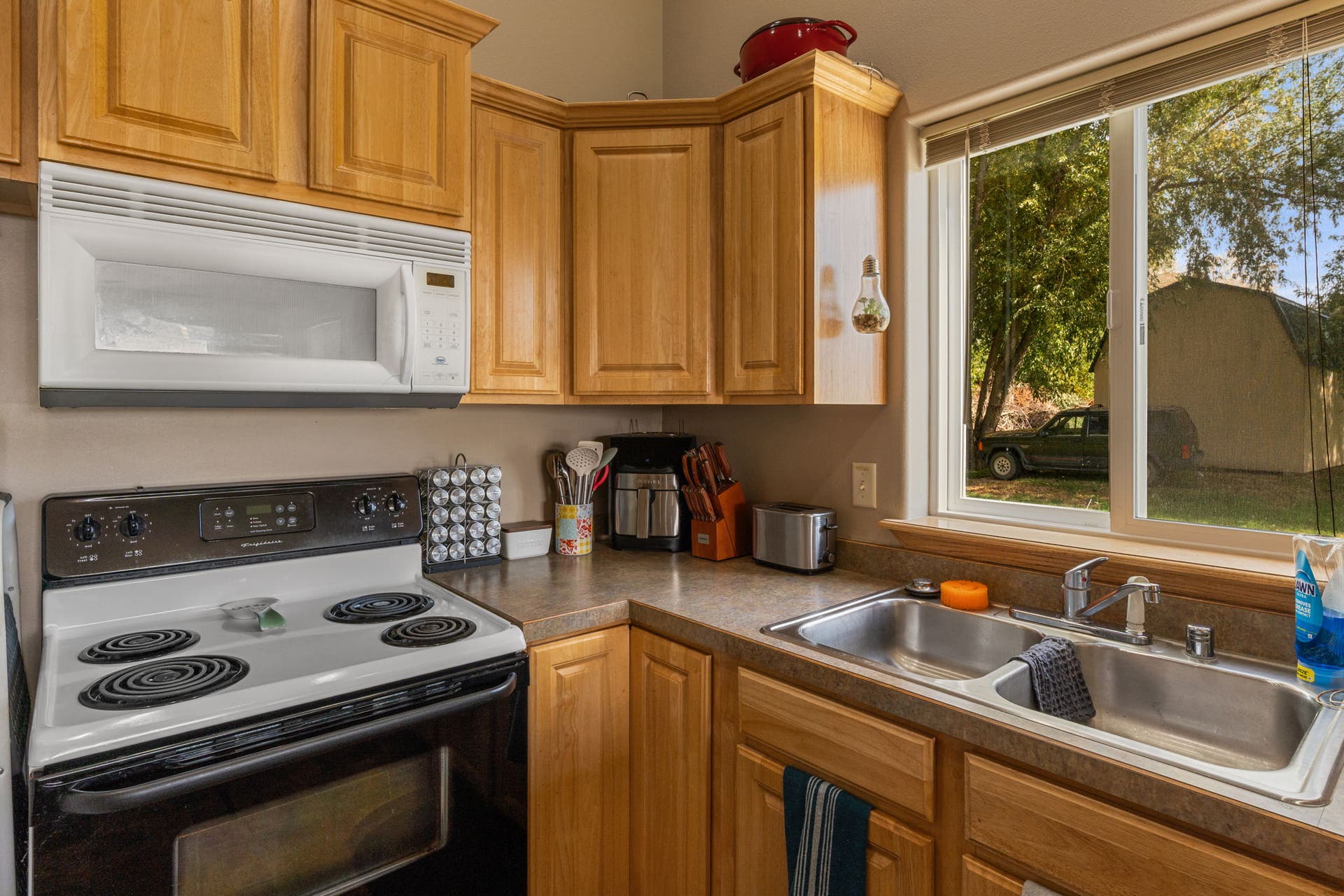 305 Boundary Street, Sheridan, MT 59749