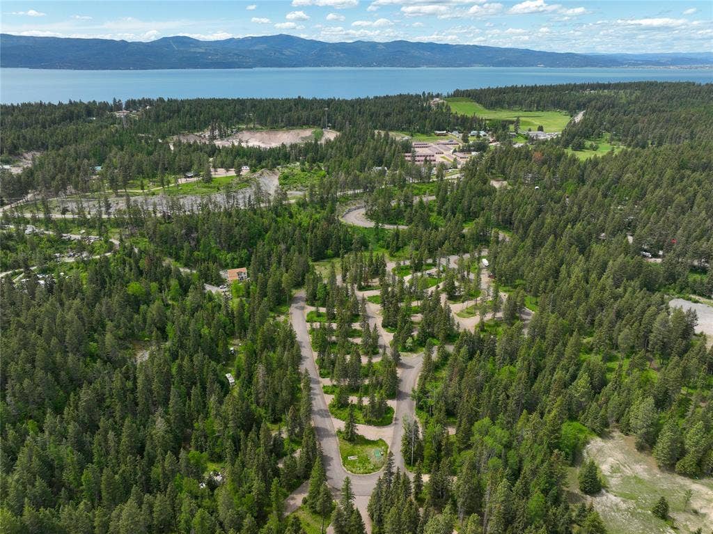 32720 Pine Meadow Drive, Bigfork, MT 59911 32720 Pine Meadow Drive, Bigfork, MT 59911
