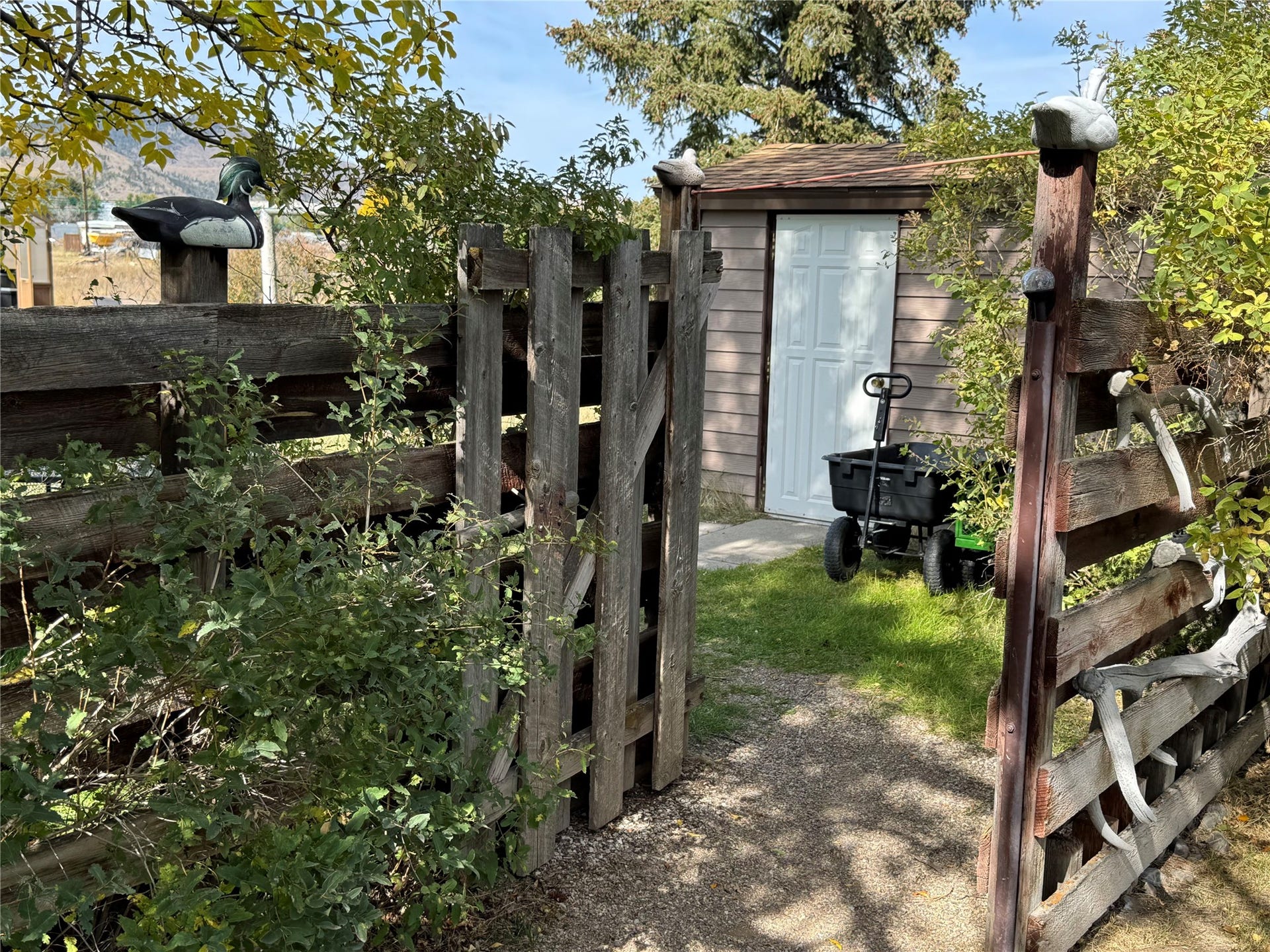 5262 Kerr Drive, Helena, MT 59602 5262 Kerr Drive, Helena, MT 59602