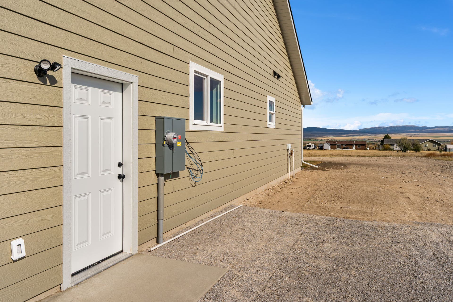 14 Nez Perce Trail, Townsend, MT 59644 South Side Exterior