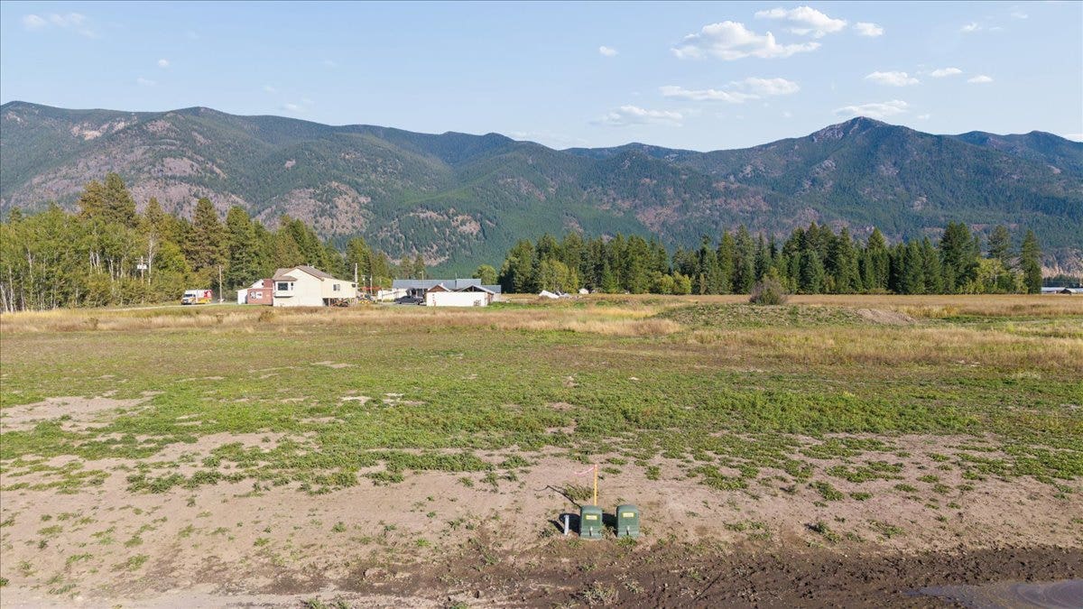 Lot 9 Inspiration Way, Columbia Falls, MT 59912 Lot 9 Inspiration Way, Columbia Falls, MT 59912