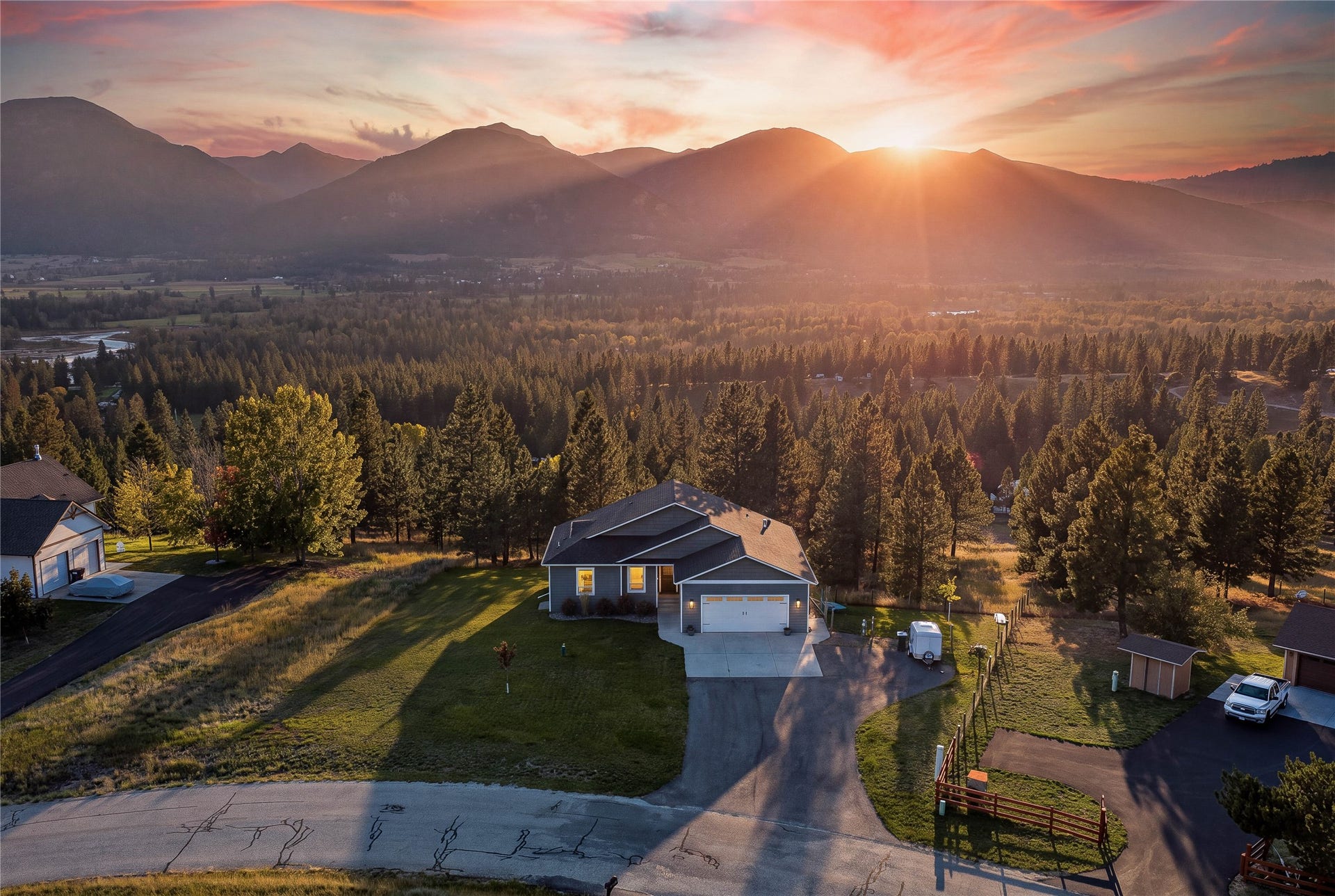 316 El Capitan Loop, Stevensville, MT 59870 316 El Capitan Loop, Stevensville, MT 59870