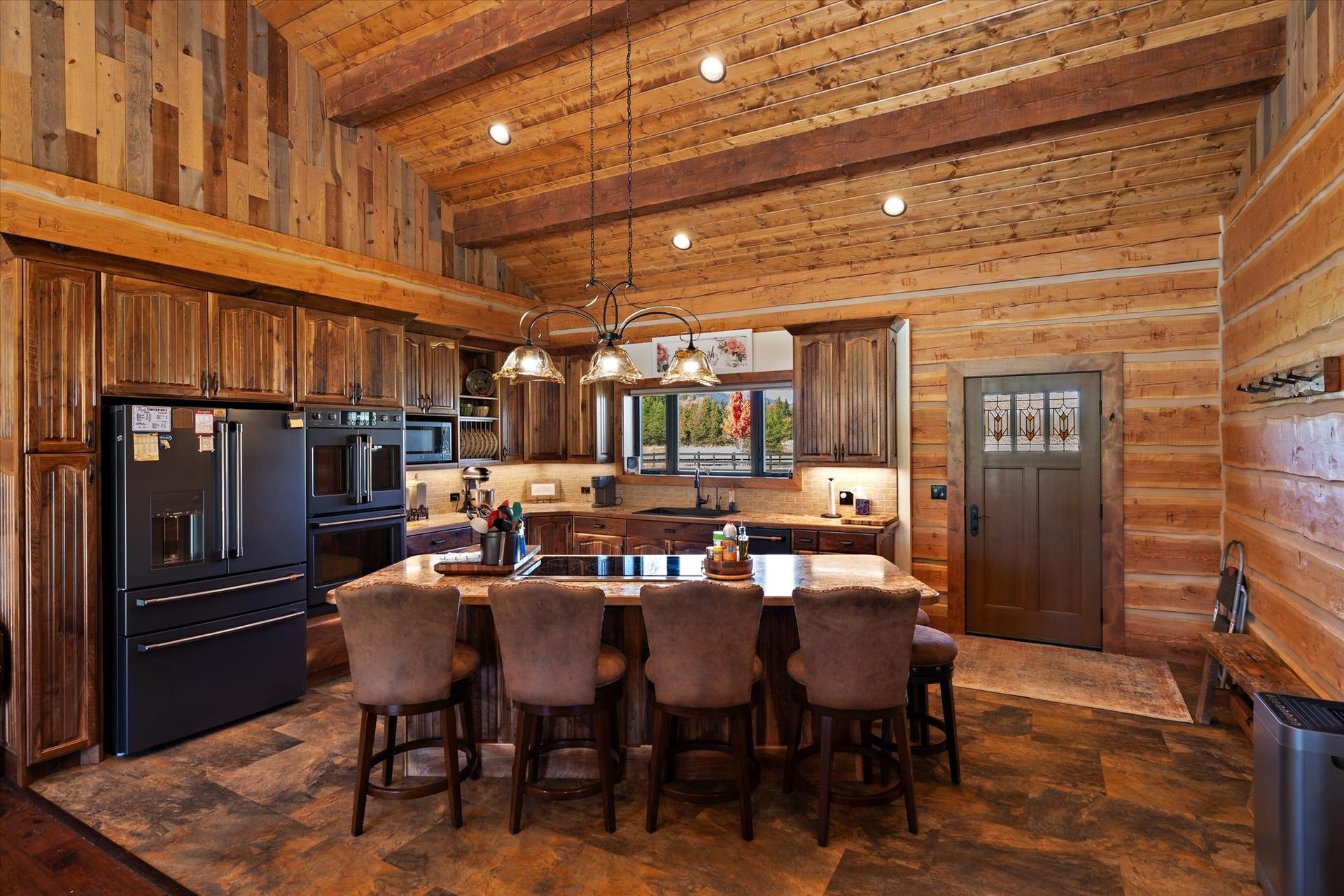 842 Taylor Road, Libby, MT 59923 842 Taylor Road, Libby, MT 59923