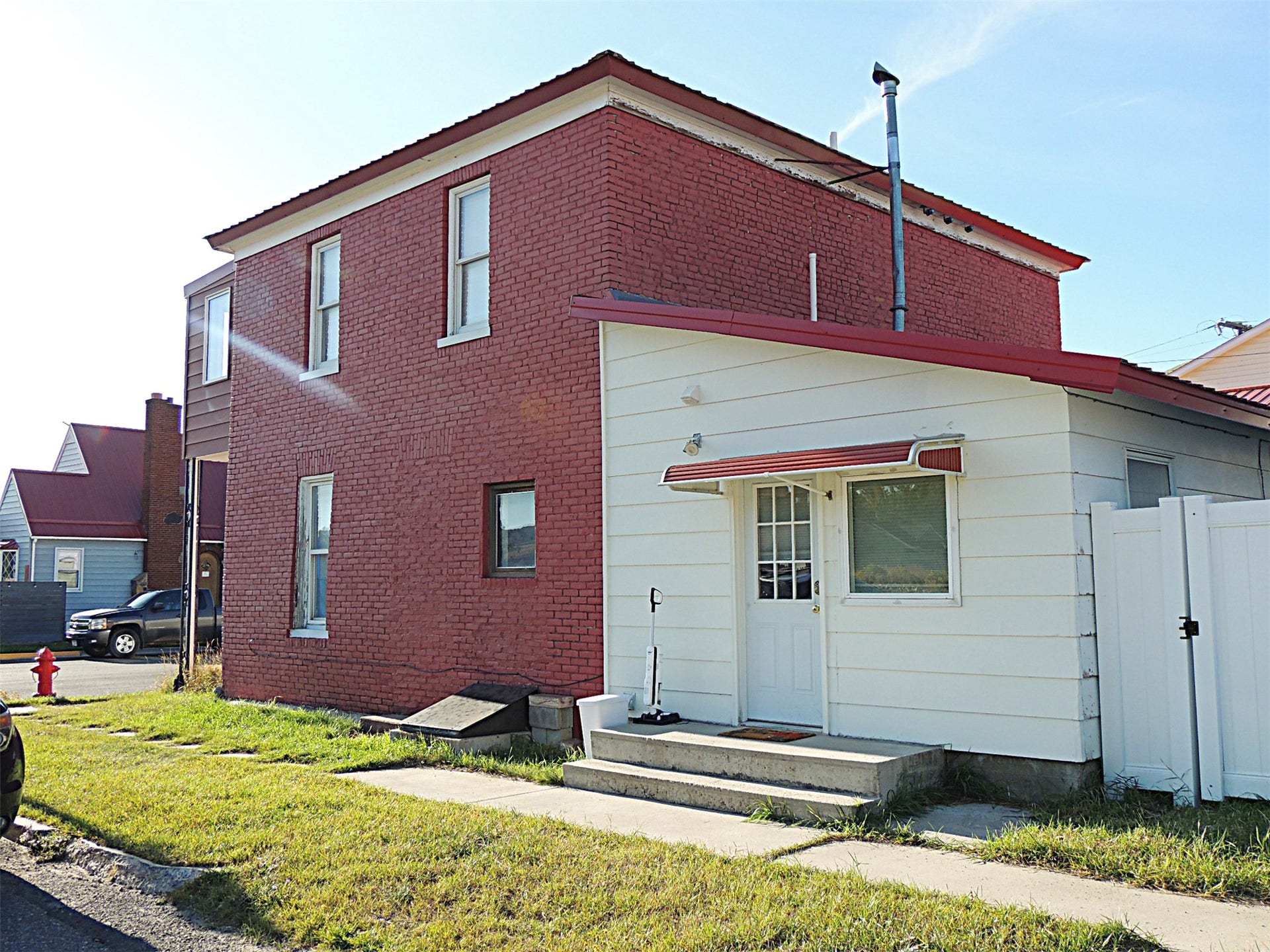 2 Cherry Street, Anaconda, MT 59711