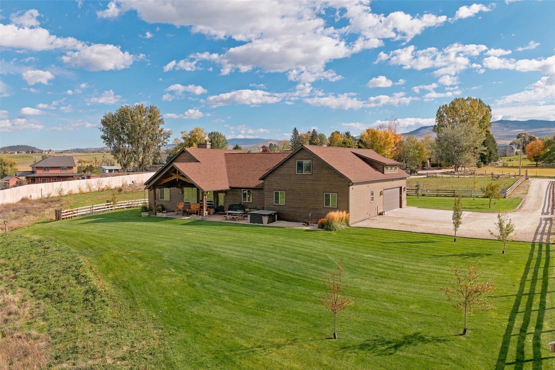2015 View Lane, Corvallis, MT 59828 2015 View Lane, Corvallis, MT 59828