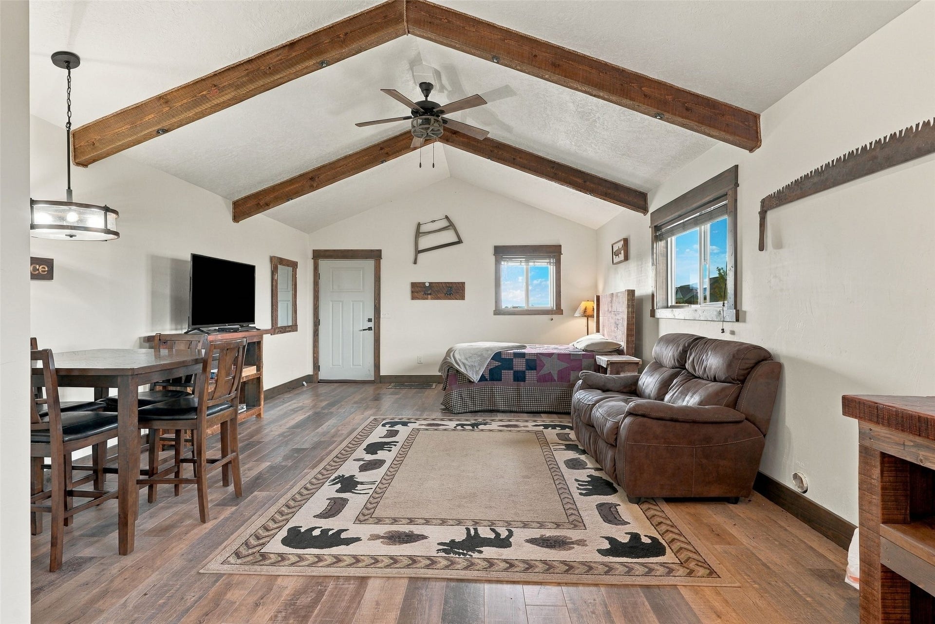 2015 View Lane, Corvallis, MT 59828 2015 View Lane, Corvallis, MT 59828
