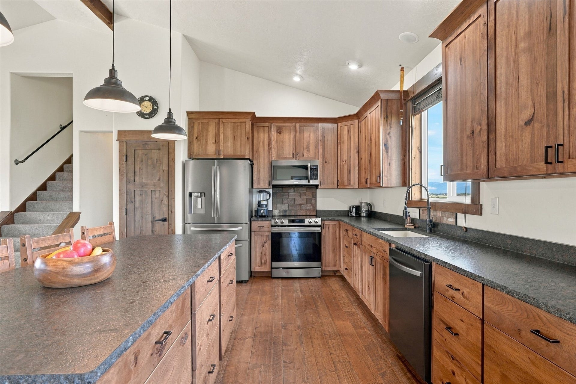 2015 View Lane, Corvallis, MT 59828 2015 View Lane, Corvallis, MT 59828