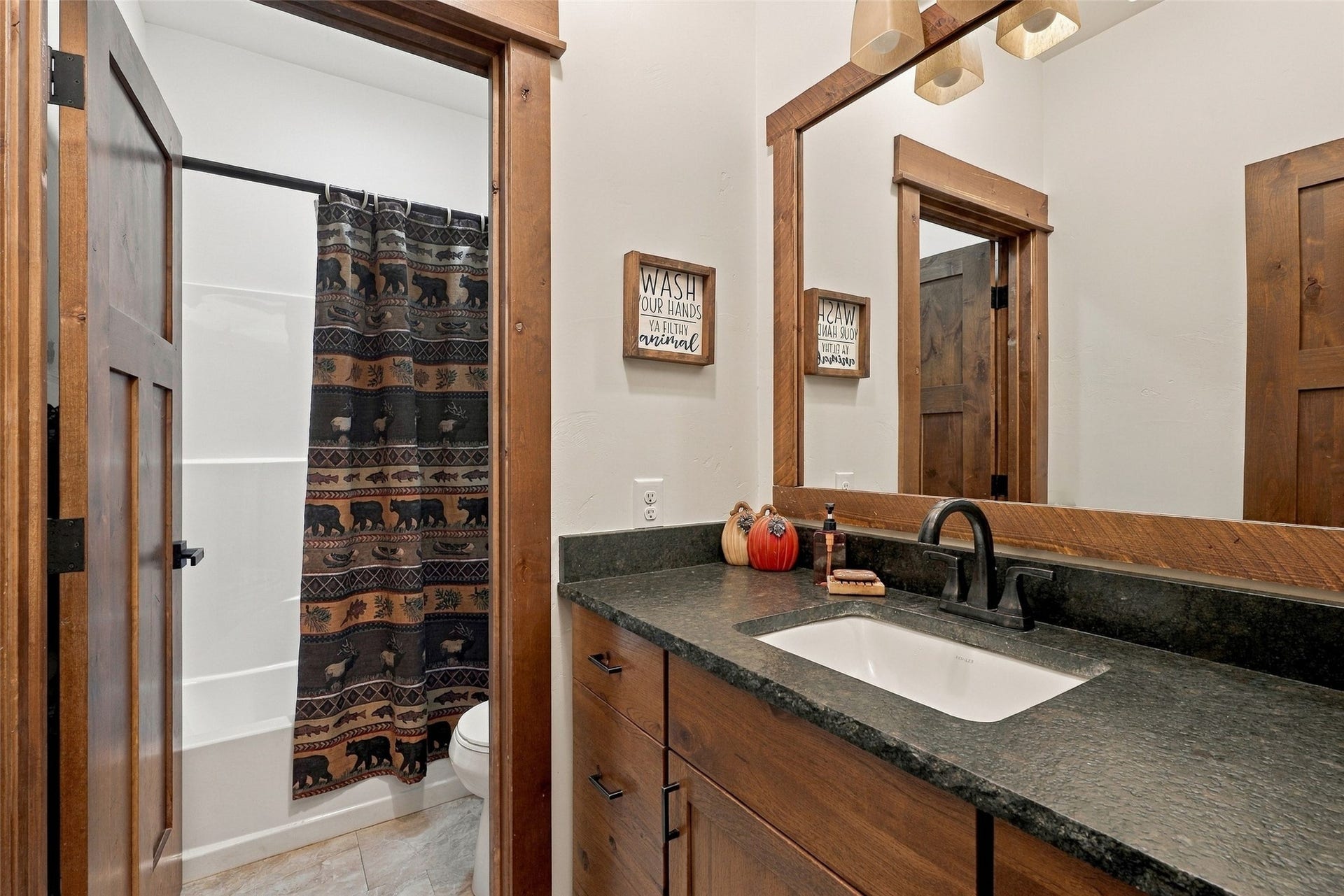 2015 View Lane, Corvallis, MT 59828 2015 View Lane, Corvallis, MT 59828