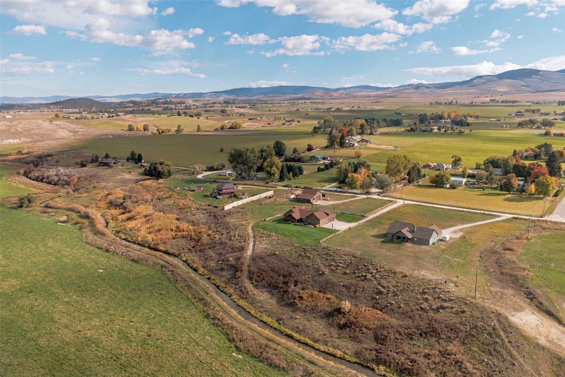 2015 View Lane, Corvallis, MT 59828 2015 View Lane, Corvallis, MT 59828