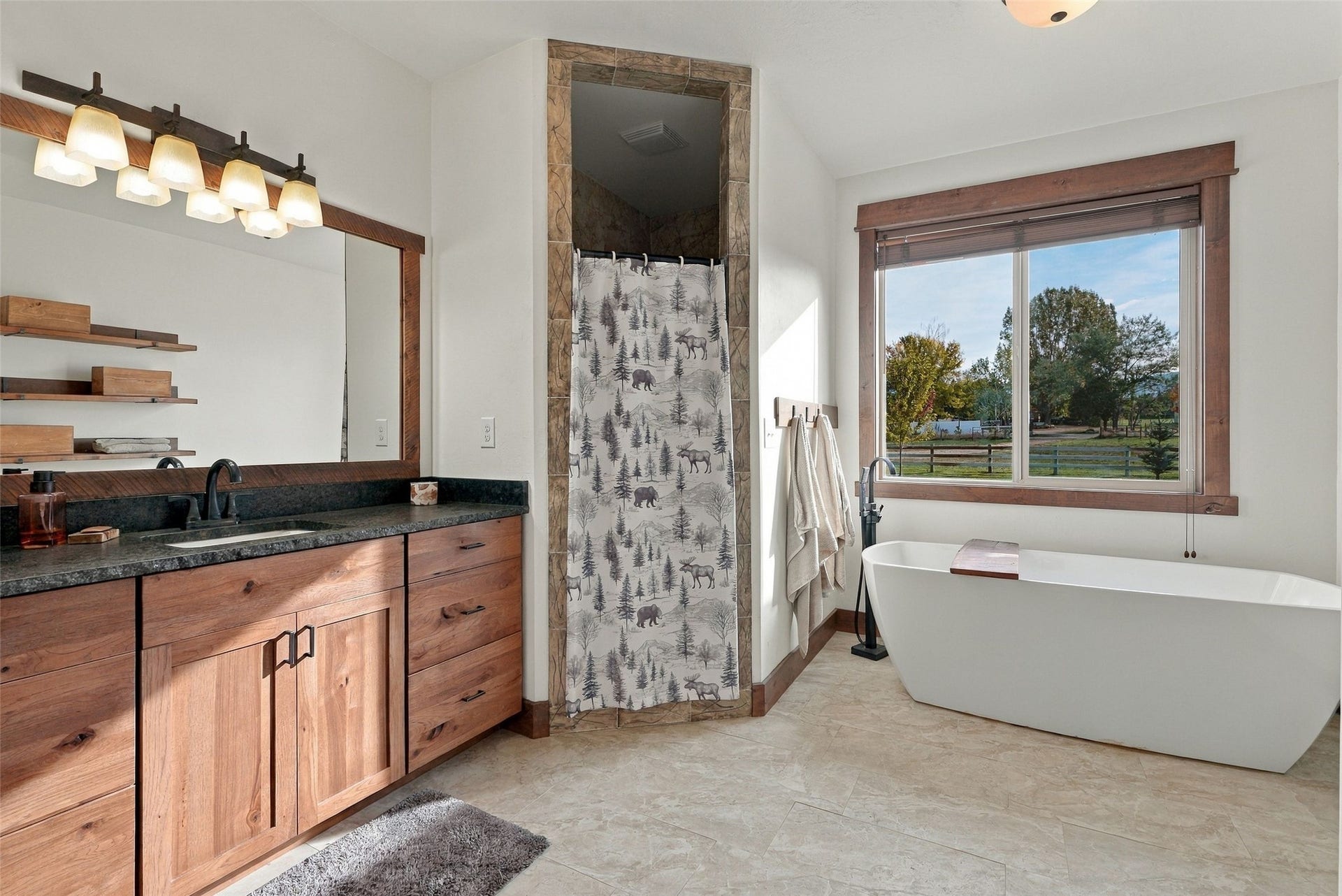 2015 View Lane, Corvallis, MT 59828 2015 View Lane, Corvallis, MT 59828