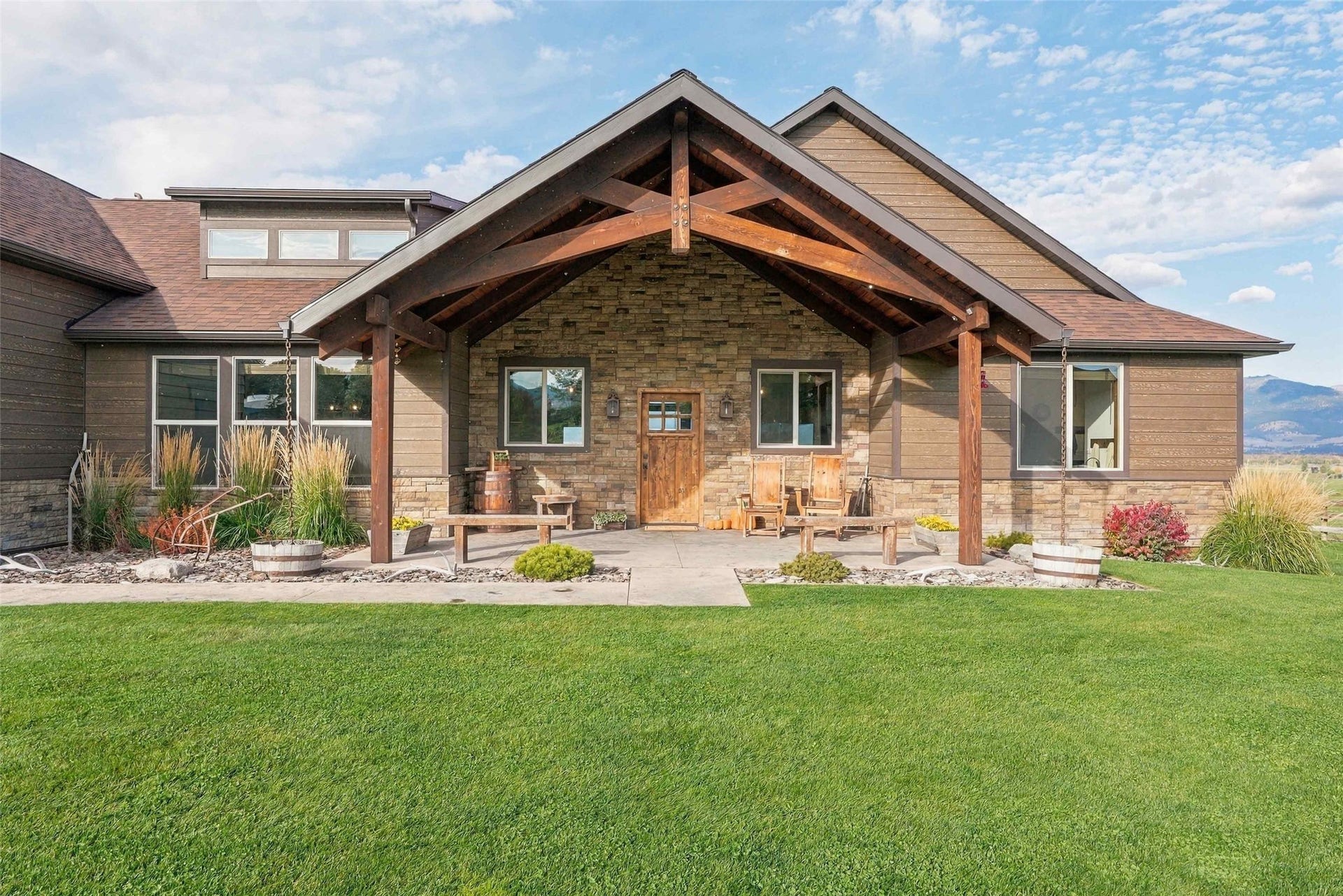 2015 View Lane, Corvallis, MT 59828 2015 View Lane, Corvallis, MT 59828