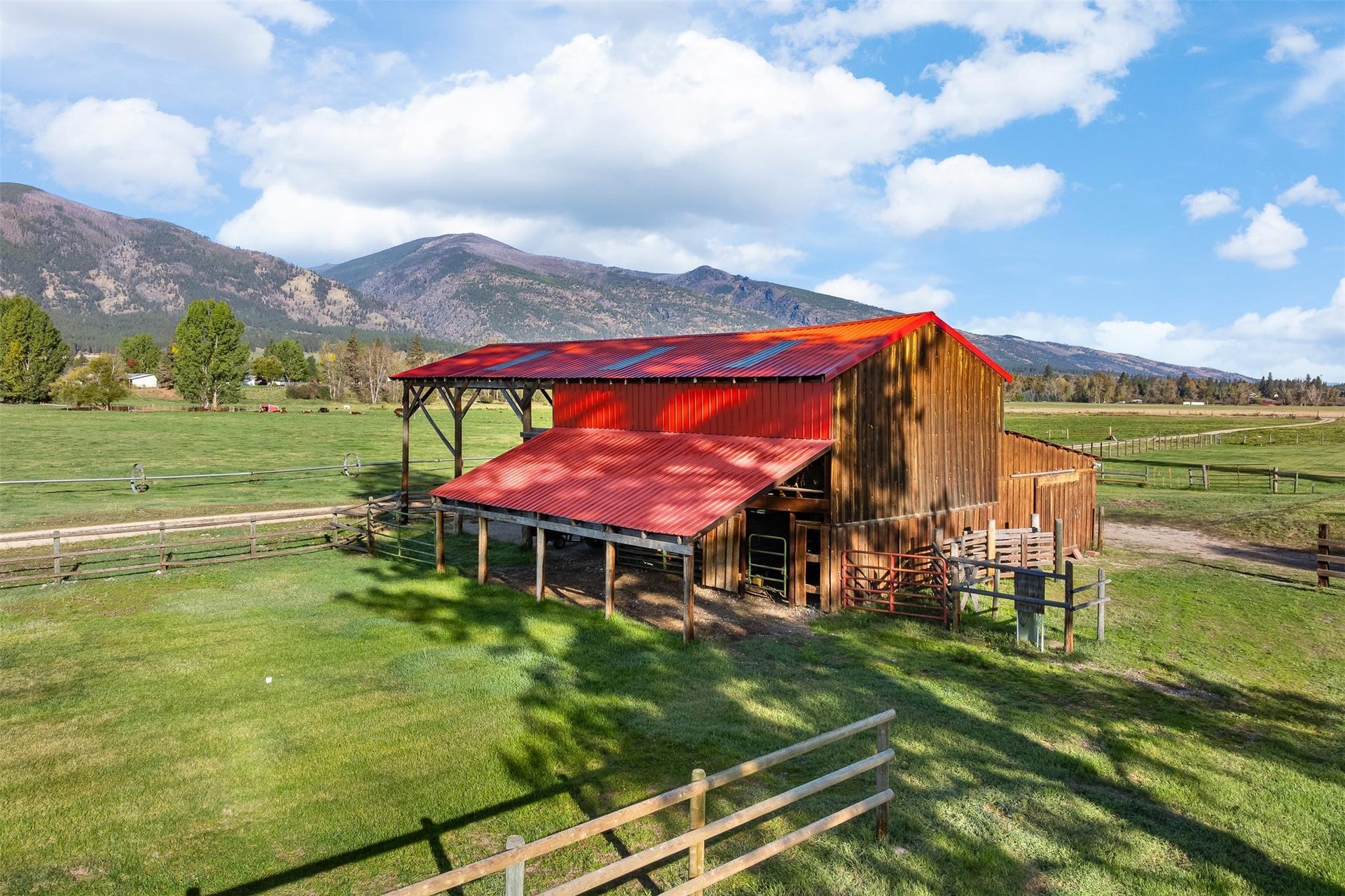 5165 Moores Way, Florence, MT 59833 Huge pole barn