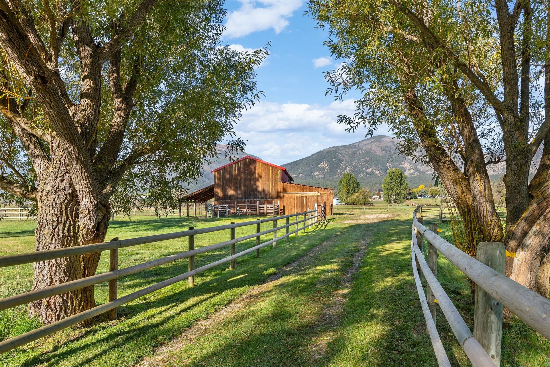 5165 Moores Way, Florence, MT 59833 Beautiful backdrop for the pole barn