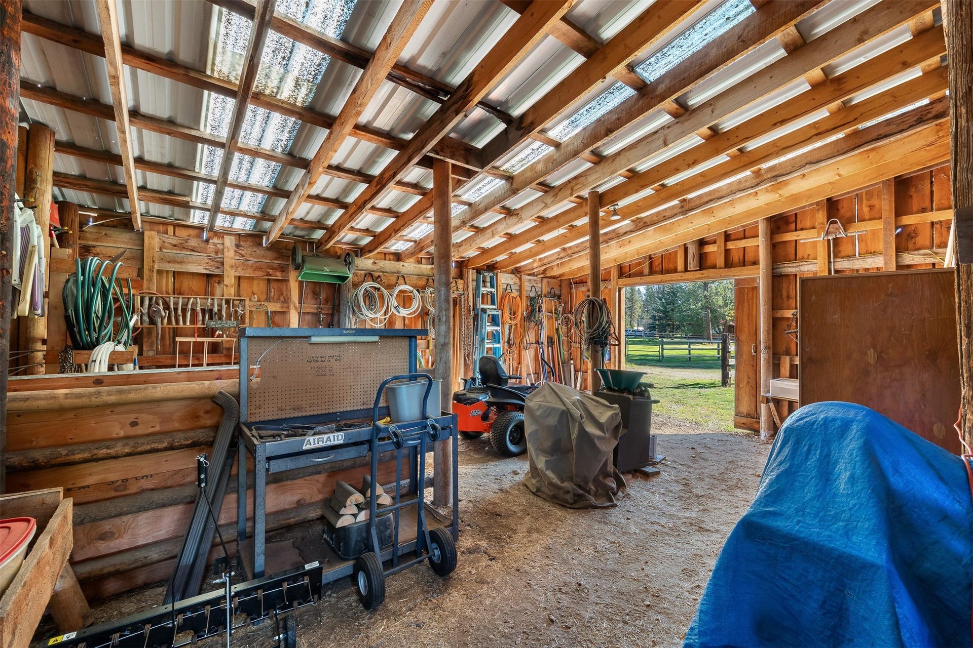 5165 Moores Way, Florence, MT 59833 Tack, tool and small equipment storage