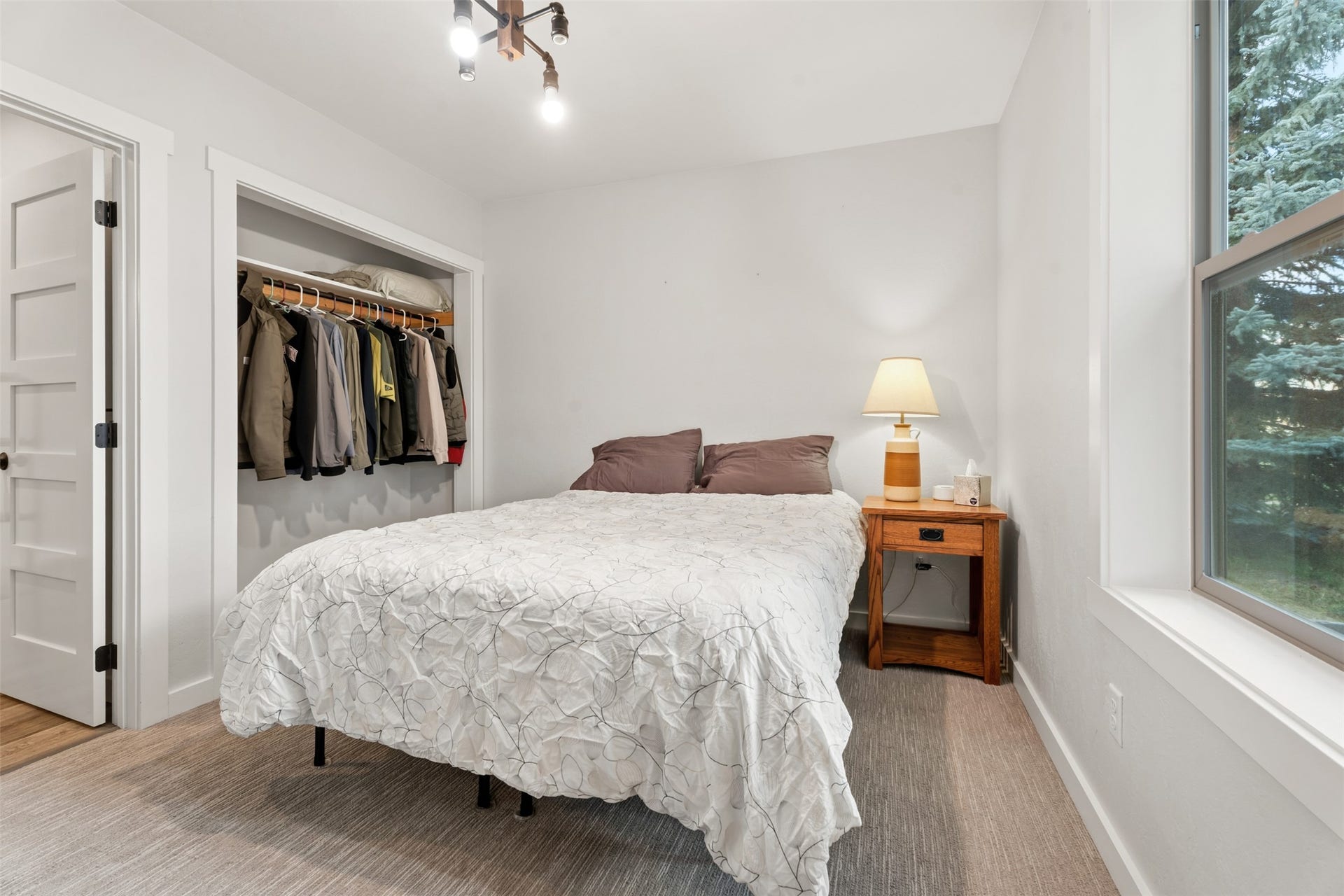 5165 Moores Way, Florence, MT 59833 Guest house 2nd bedroom with carpet and closet
