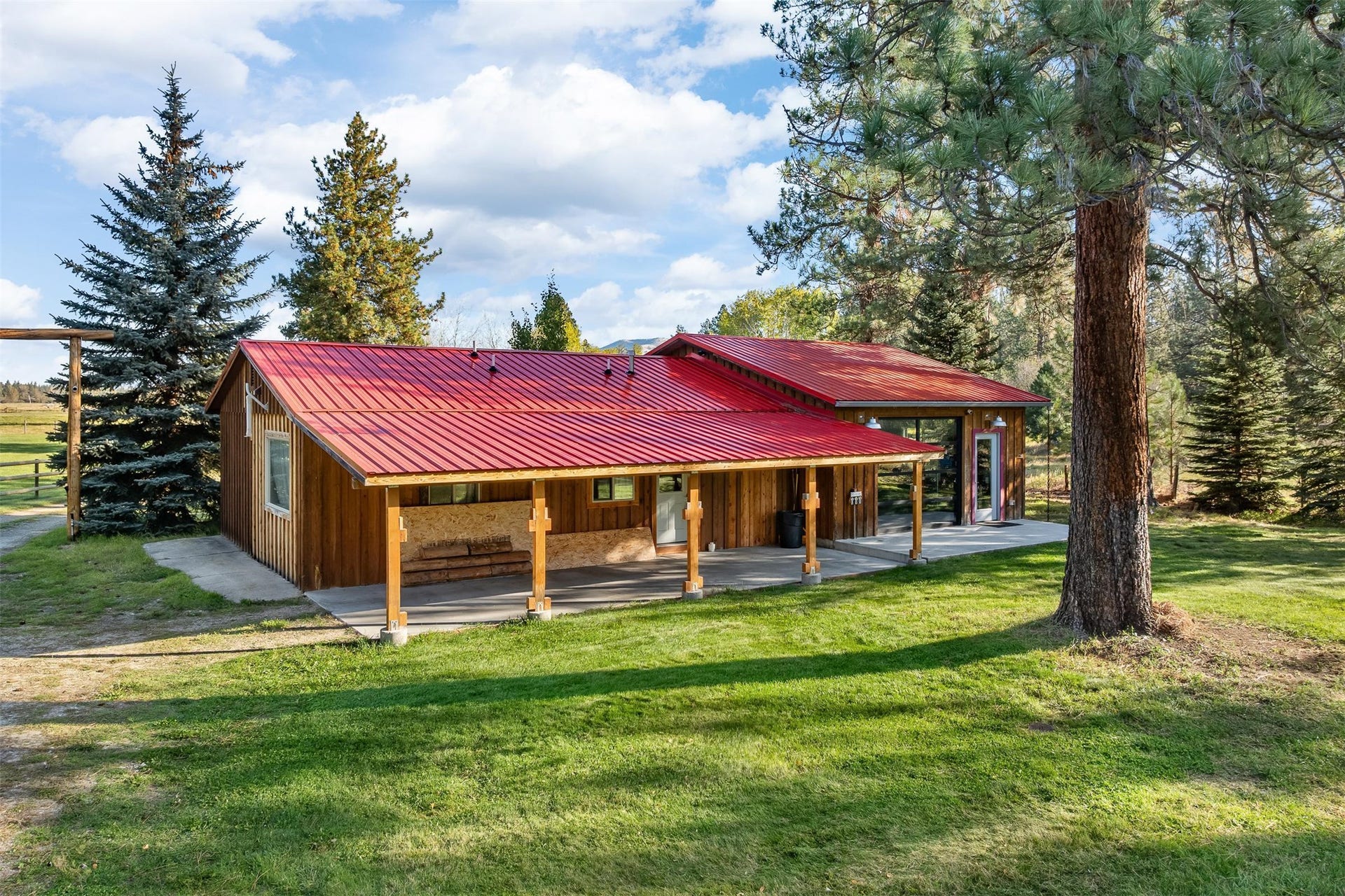 5165 Moores Way, Florence, MT 59833 Guest house with 1 car carport, 2 bedrooms, 2 bathrooms, open concept kitchen, living and dining room and stackable washer and dryer plus 2 Split Air systems