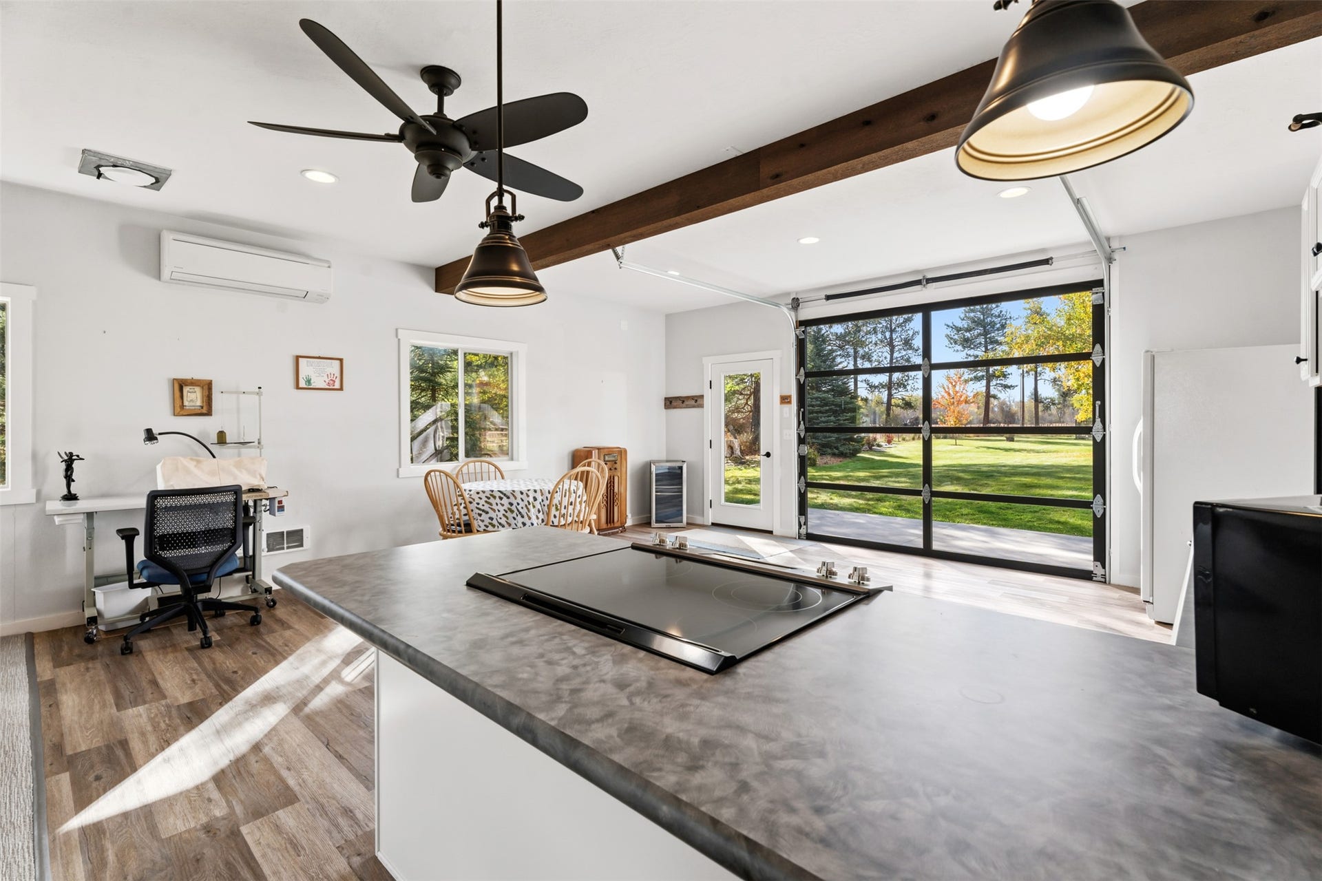 5165 Moores Way, Florence, MT 59833 Guest house kitchen and dining area