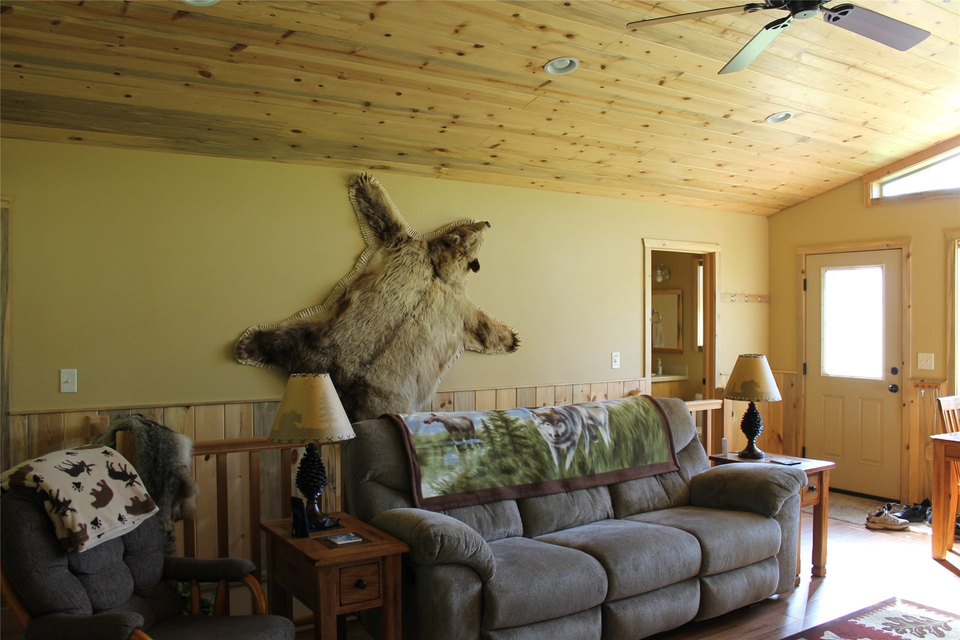 33 S Shore Drive, Trout Creek, MT 59874