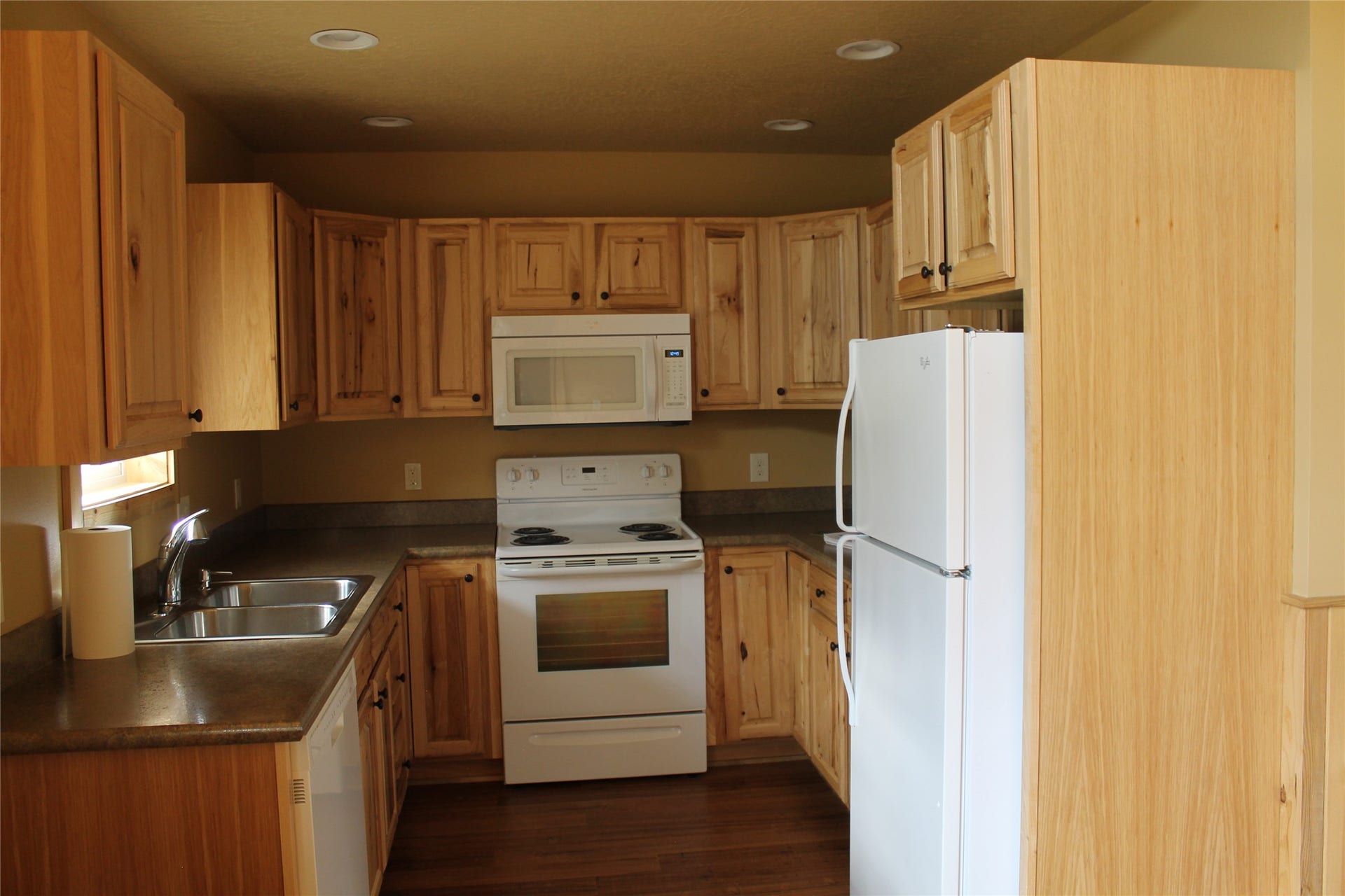 33 S Shore Drive, Trout Creek, MT 59874
