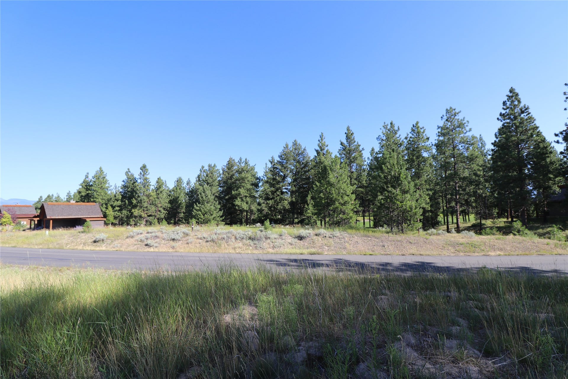 946 Wilderness Club Drive, Eureka, MT 59917