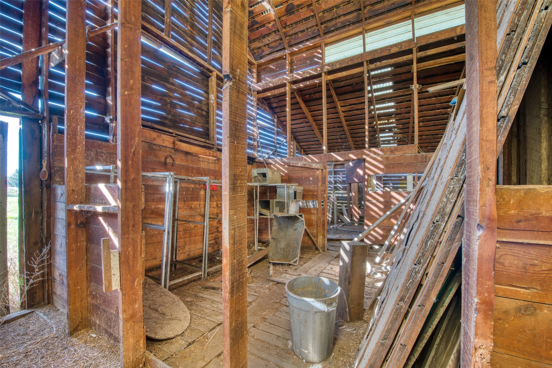 1321 Eastside Hwy, Corvallis, MT 59828