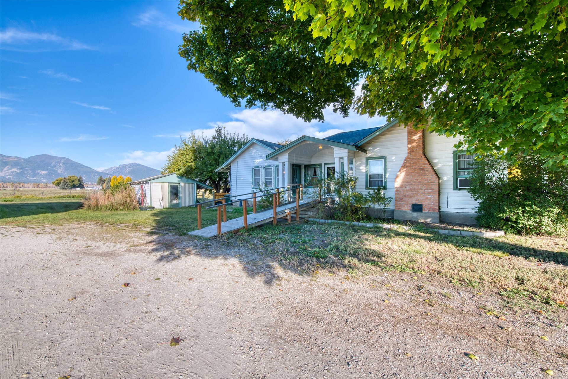1321 Eastside Hwy, Corvallis, MT 59828