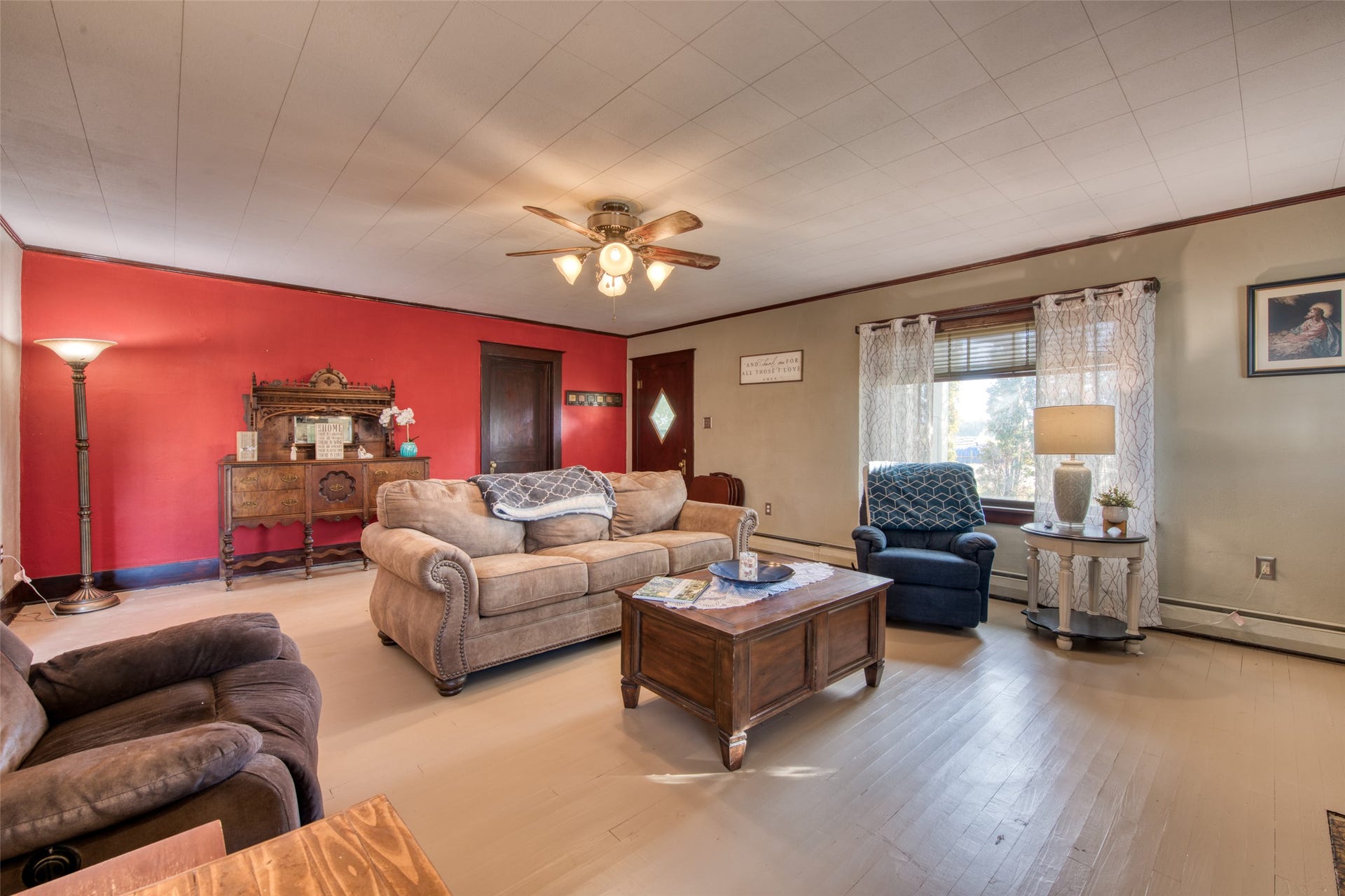 1321 Eastside Hwy, Corvallis, MT 59828