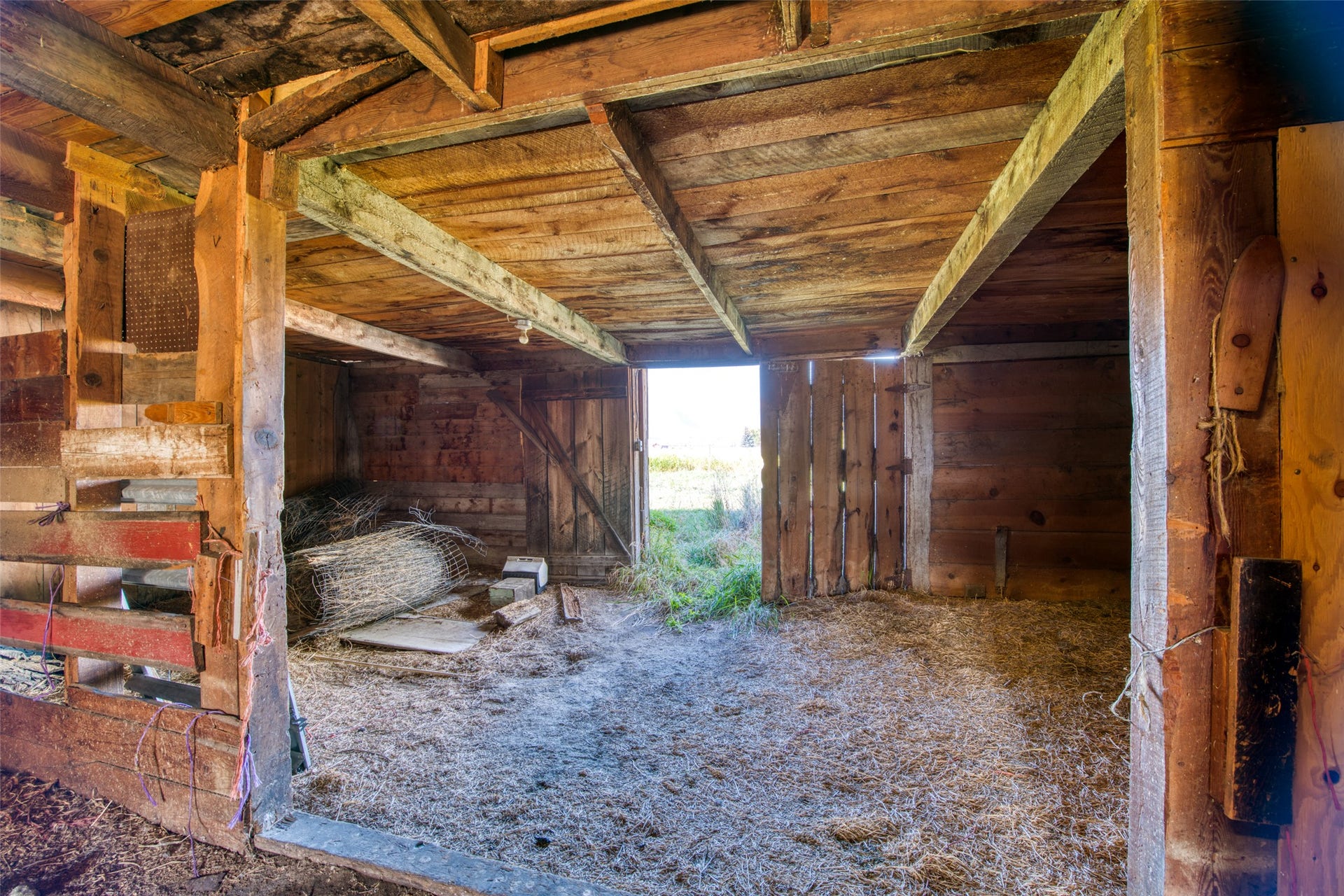 1321 Eastside Hwy, Corvallis, MT 59828