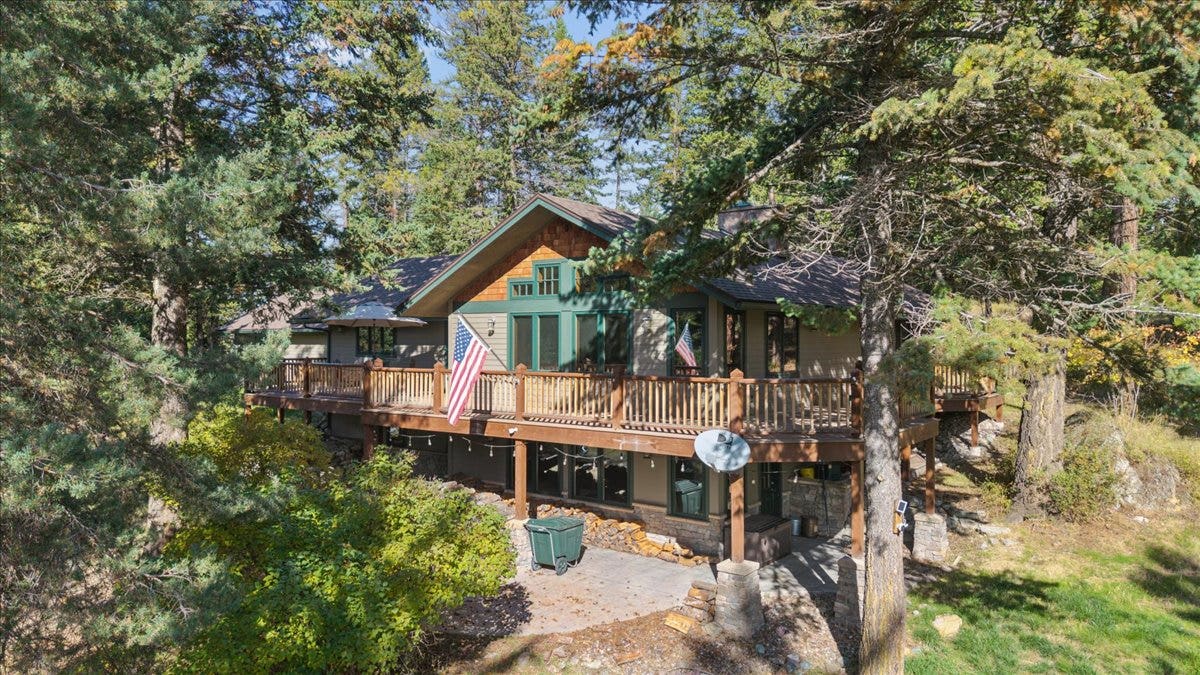 245 Foys Canyon Road, Kalispell, MT 59901