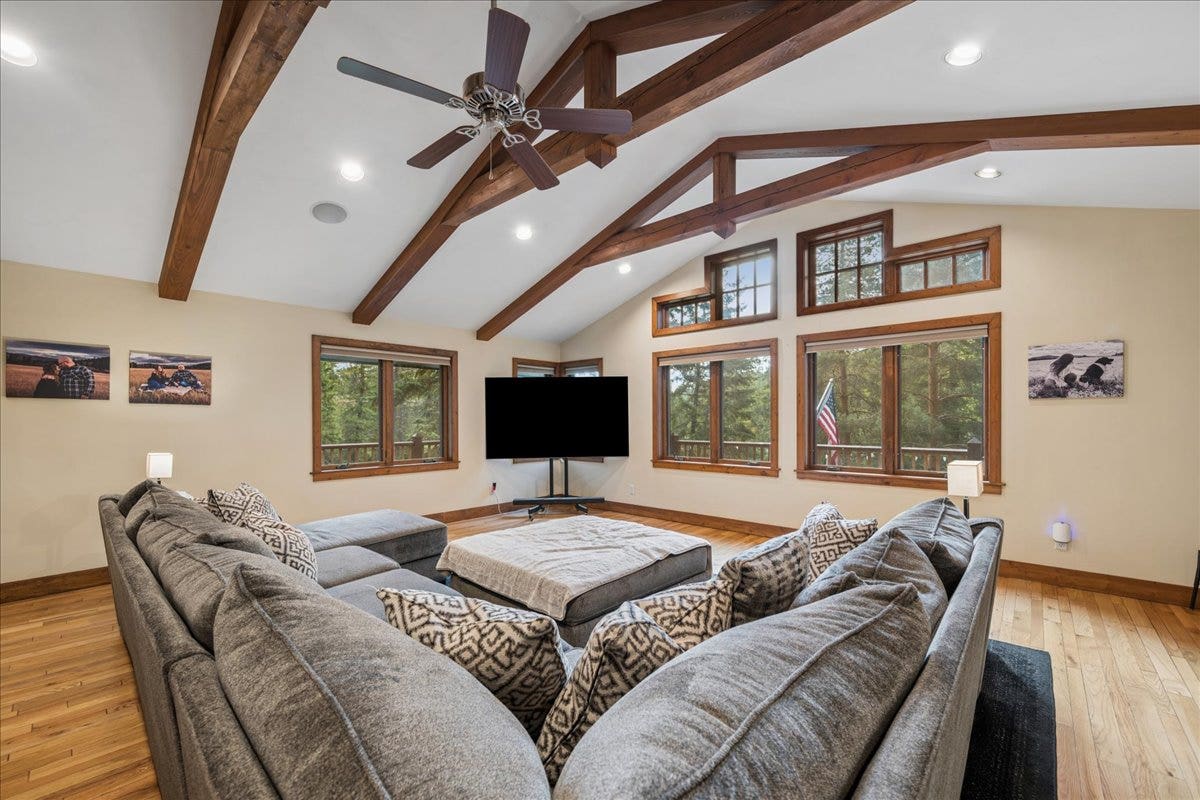 245 Foys Canyon Road, Kalispell, MT 59901