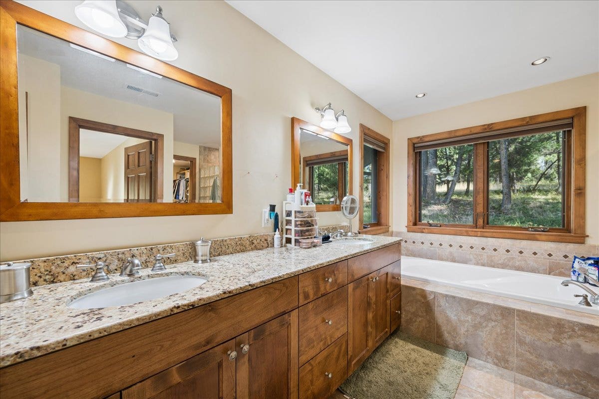 245 Foys Canyon Road, Kalispell, MT 59901