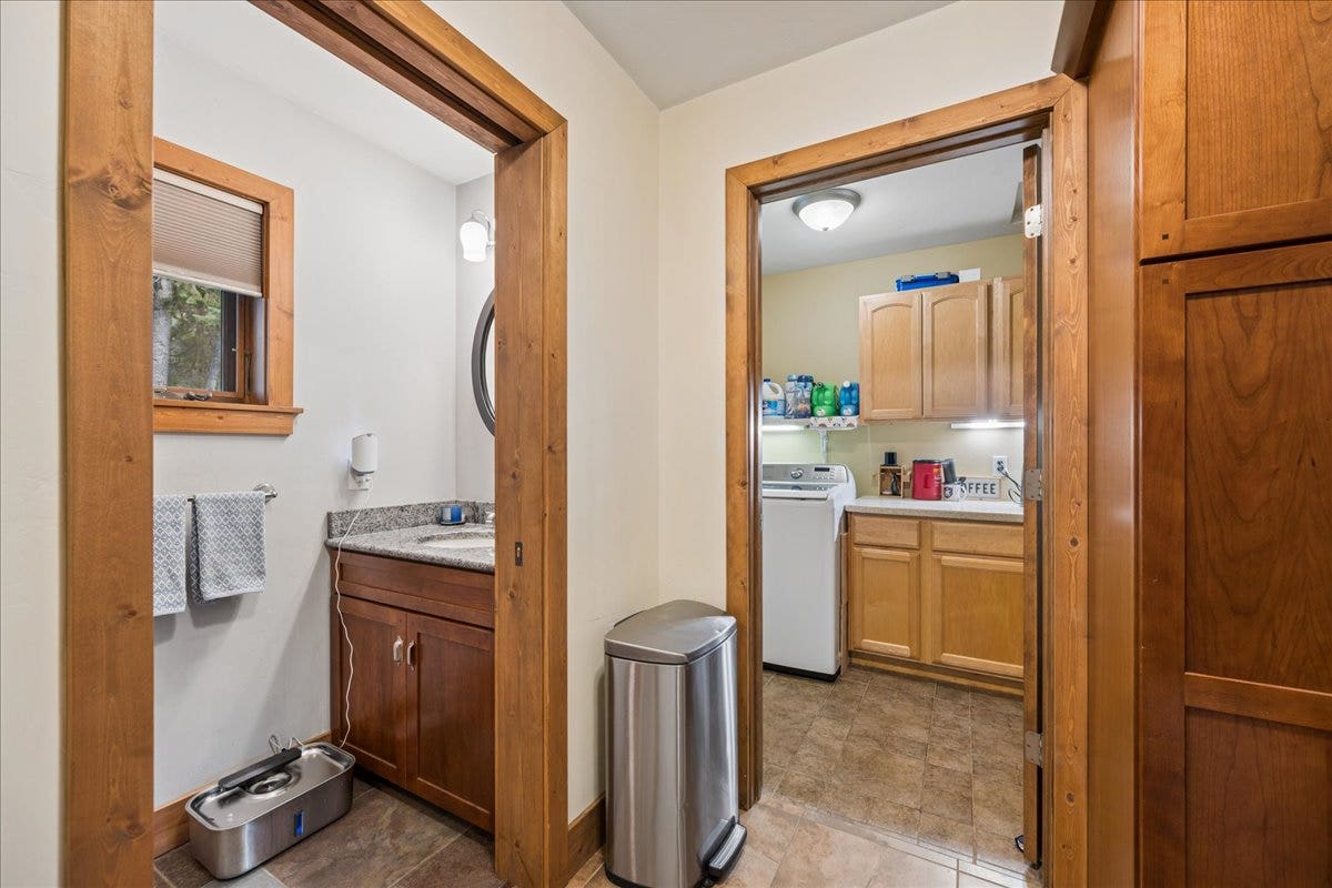 245 Foys Canyon Road, Kalispell, MT 59901