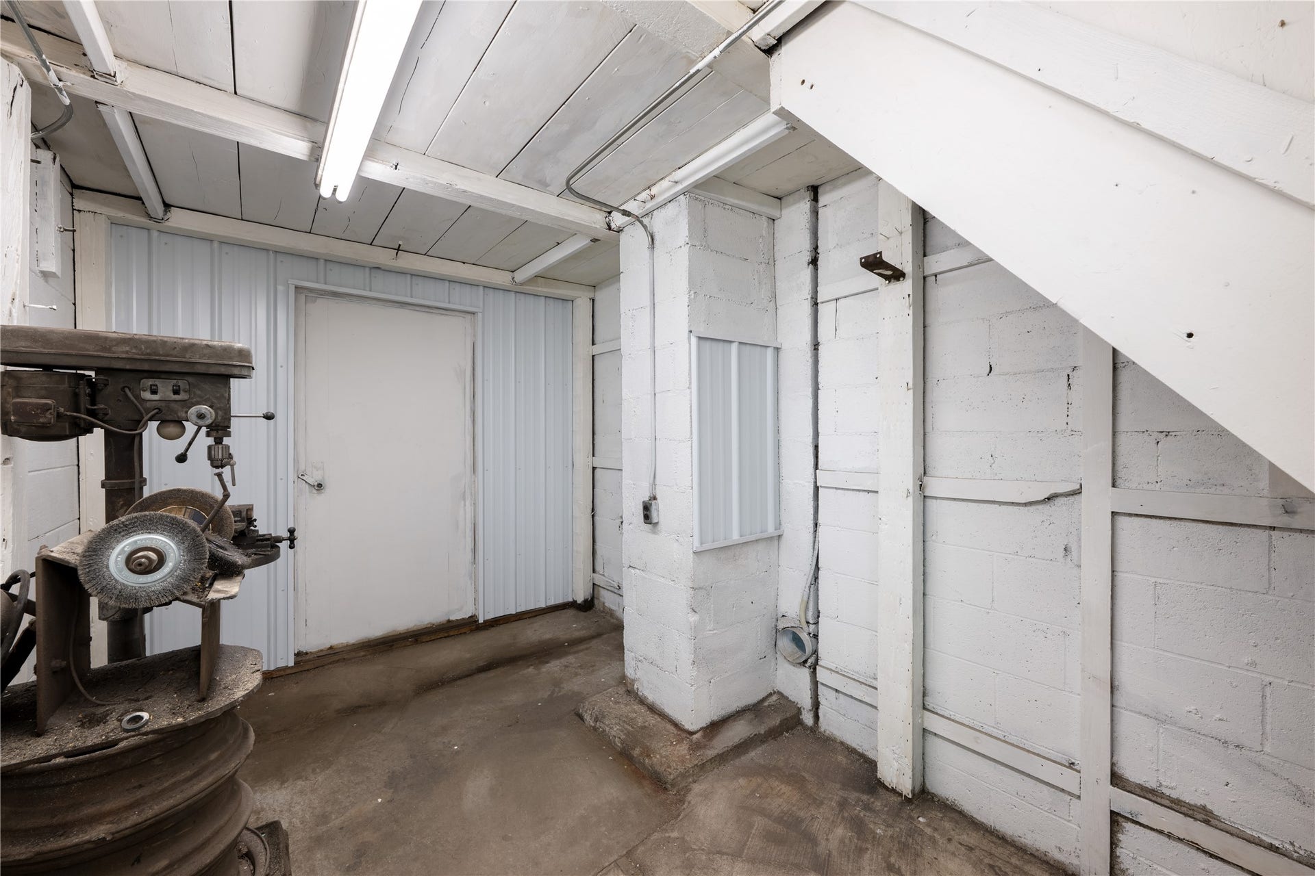 701 E Park Avenue, Anaconda, MT 59711 701 E Park Avenue, Anaconda, MT 59711