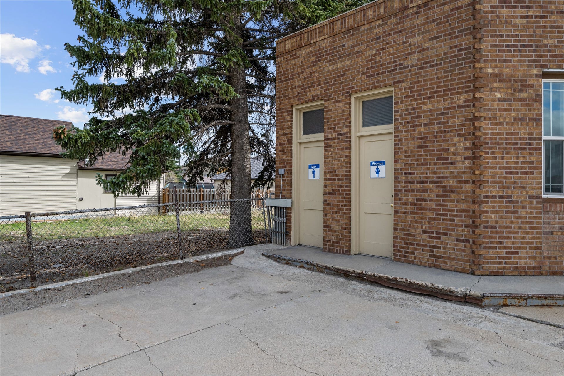 701 E Park Avenue, Anaconda, MT 59711 701 E Park Avenue, Anaconda, MT 59711