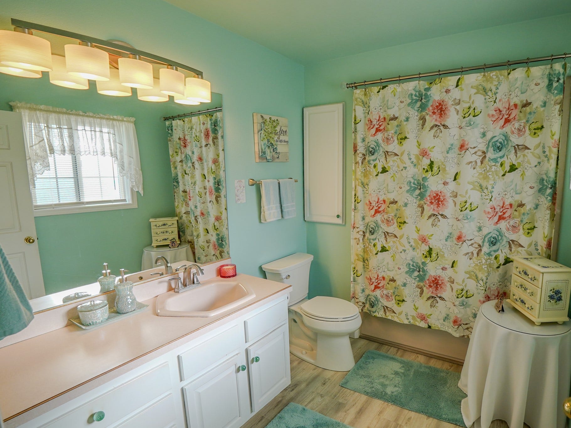 80 E Nicklaus Avenue, Kalispell, MT 59901 80 E Nicklaus Avenue, Kalispell, MT 59901