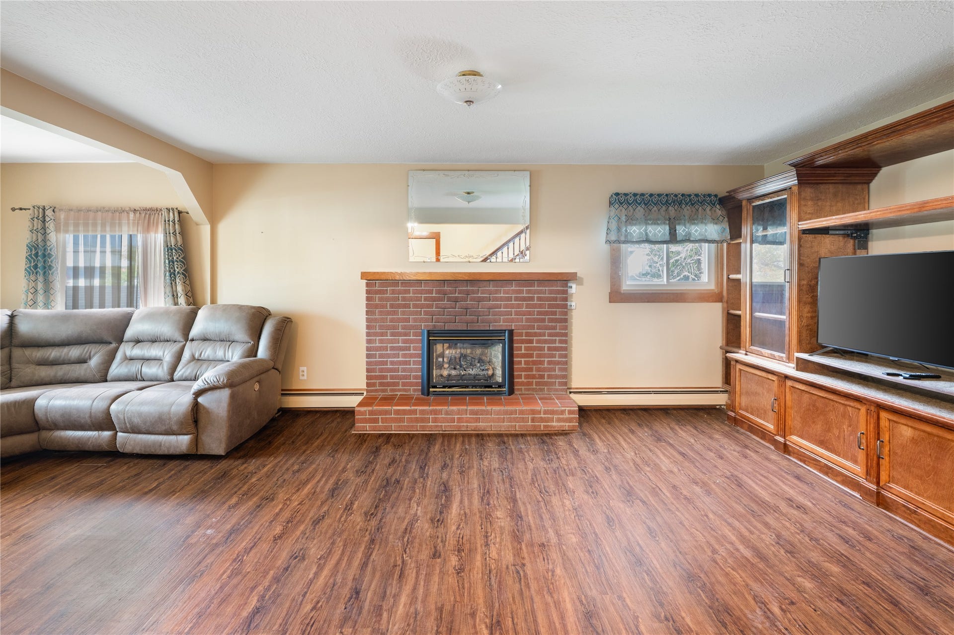 109 W 6th Street, Anaconda, MT 59711 109 W 6th Street, Anaconda, MT 59711